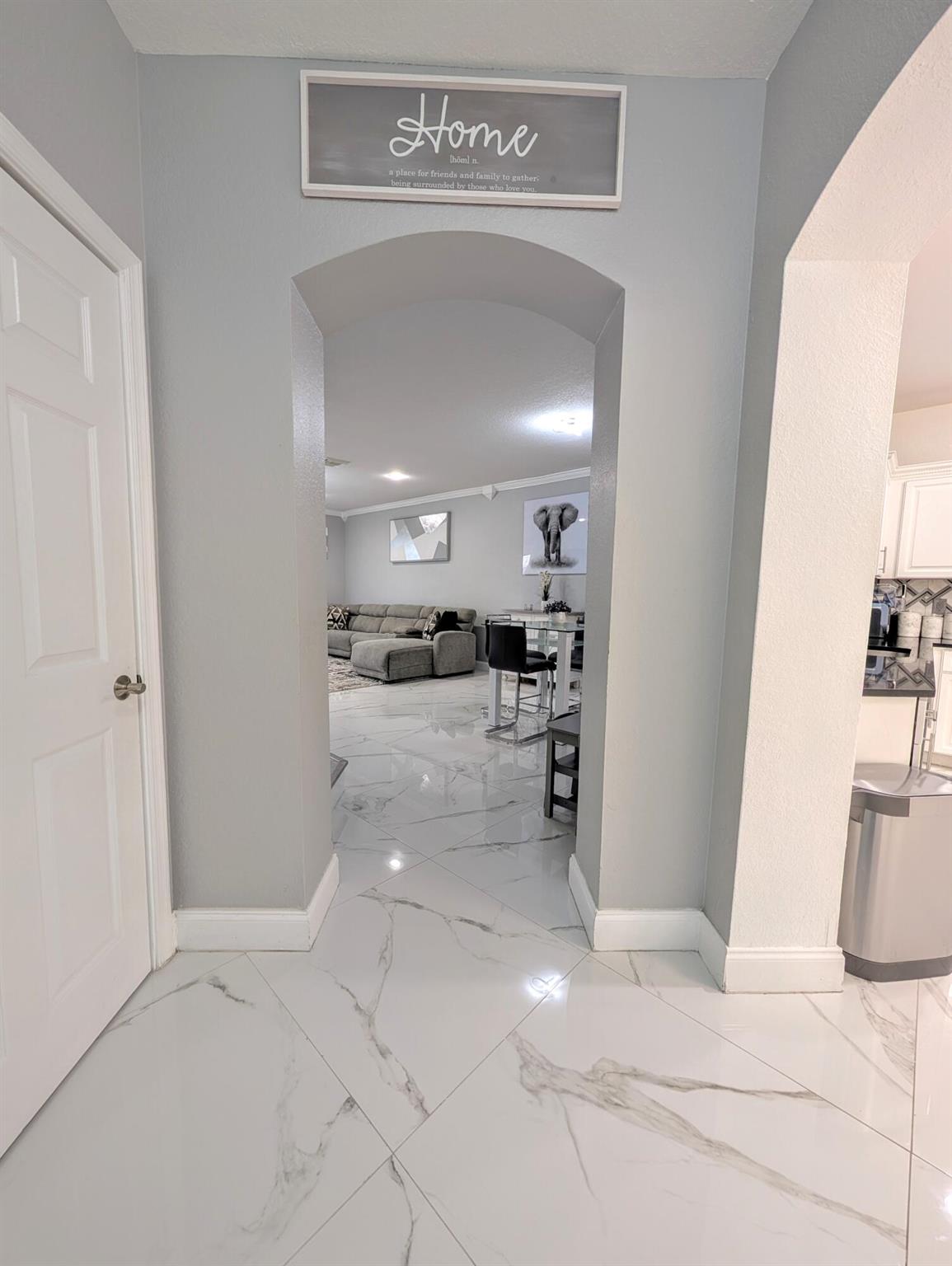 2196 Oakmont Drive