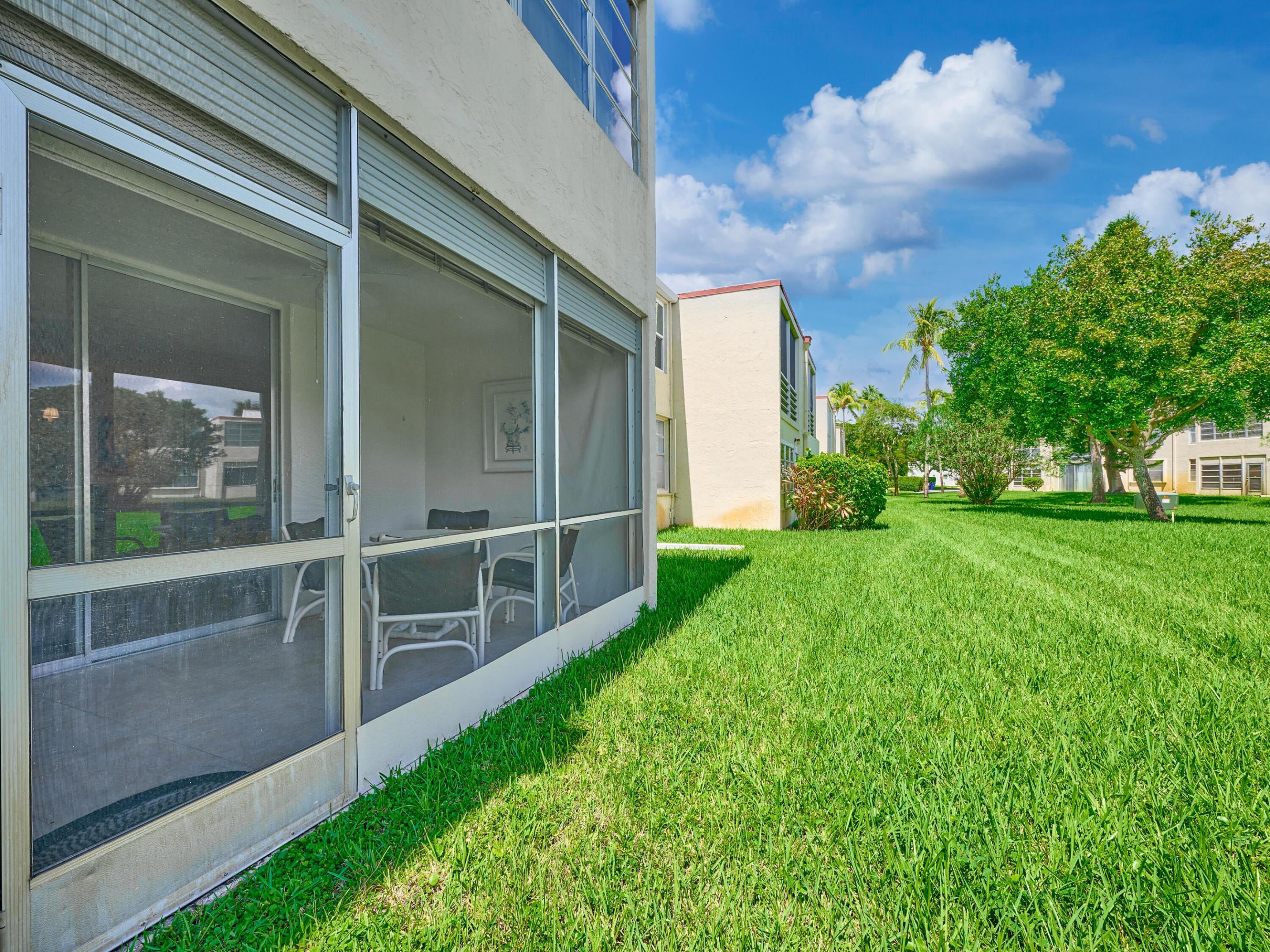 9 Willowbrook Lane 107