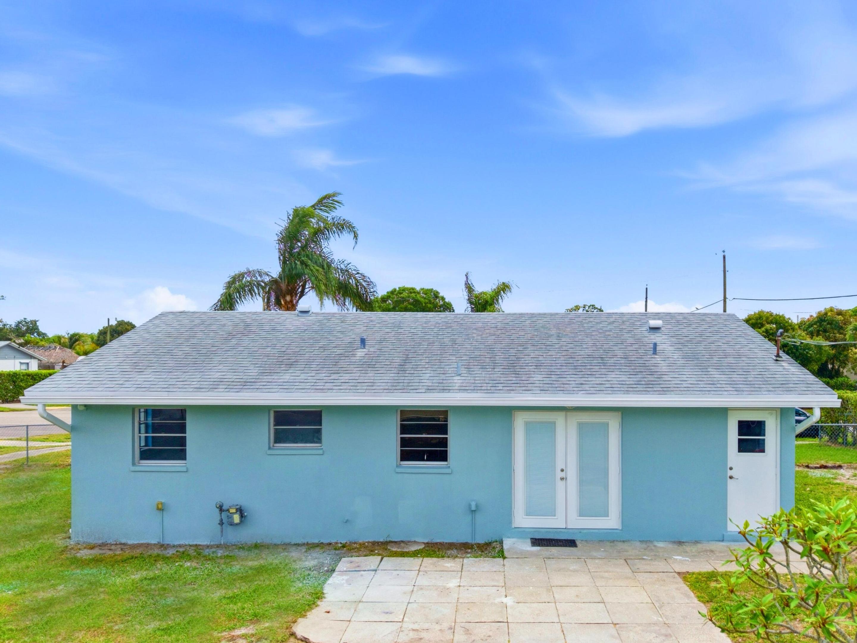 Lake Worth Hills Add 02 R - Residential