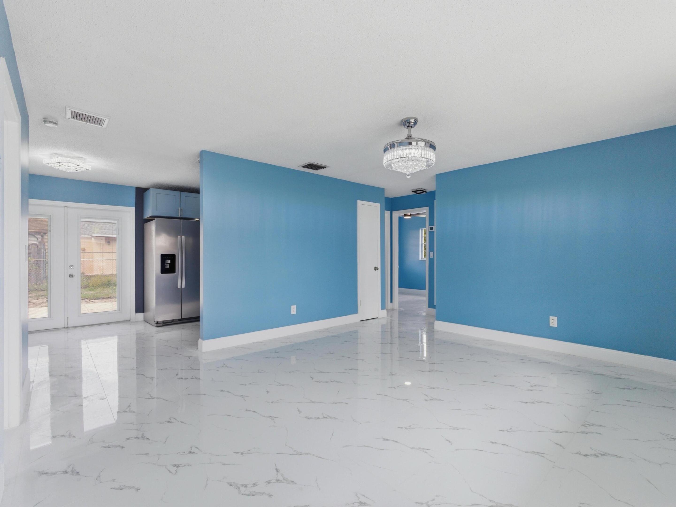 Lake Worth Hills Add 02 R - Residential