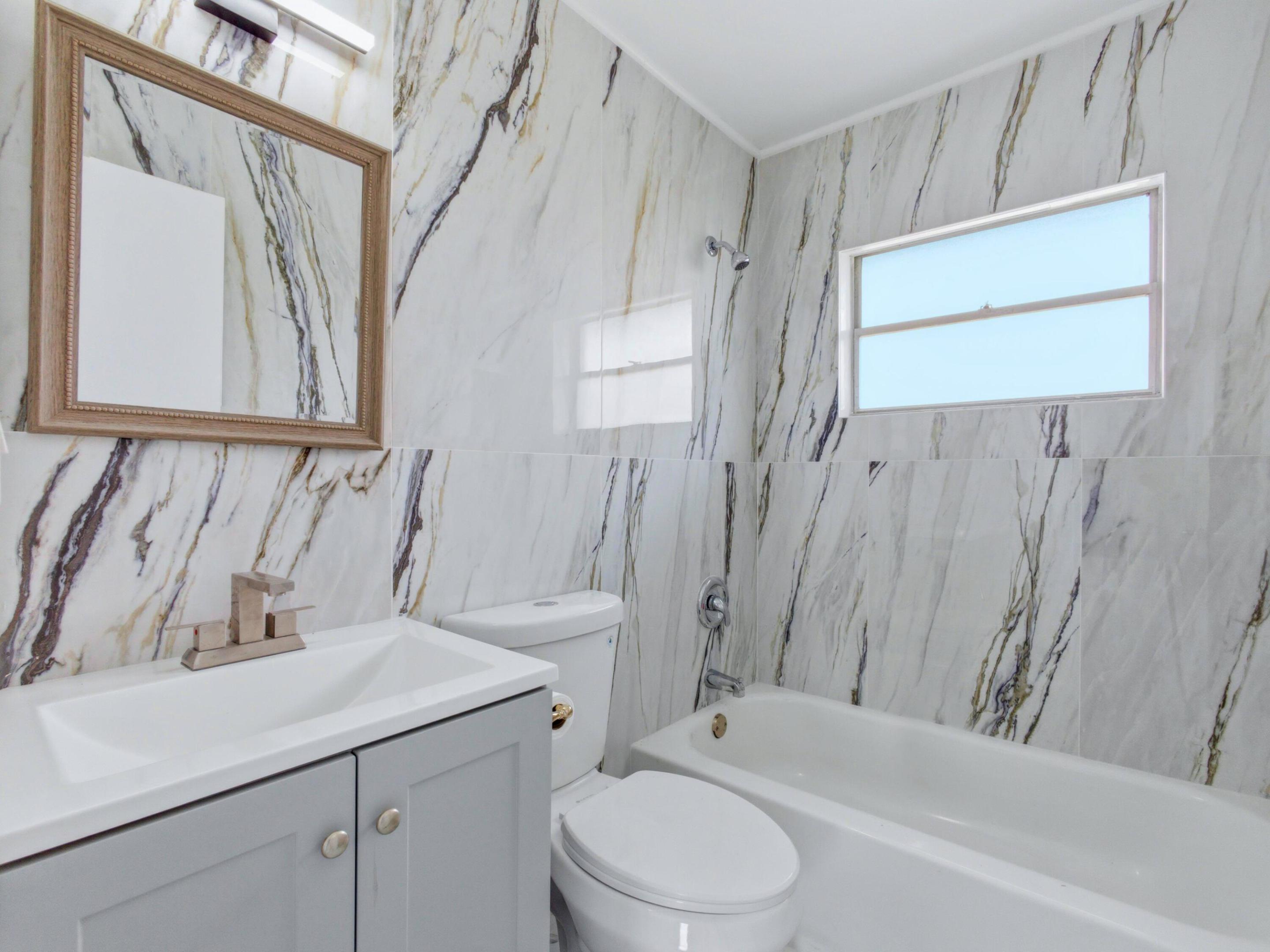 Lake Worth Hills Add 02 R - Residential