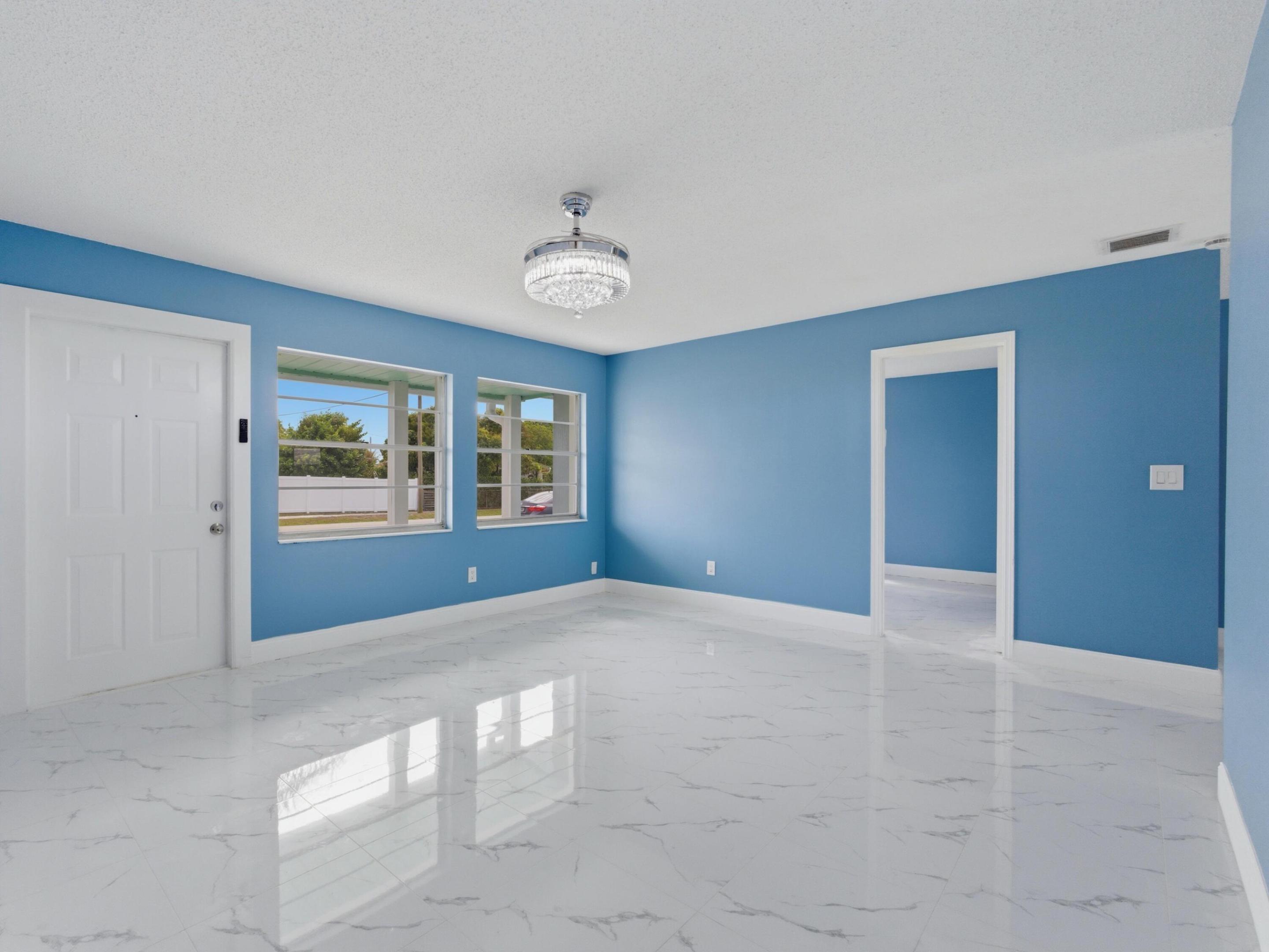 Lake Worth Hills Add 02 R - Residential