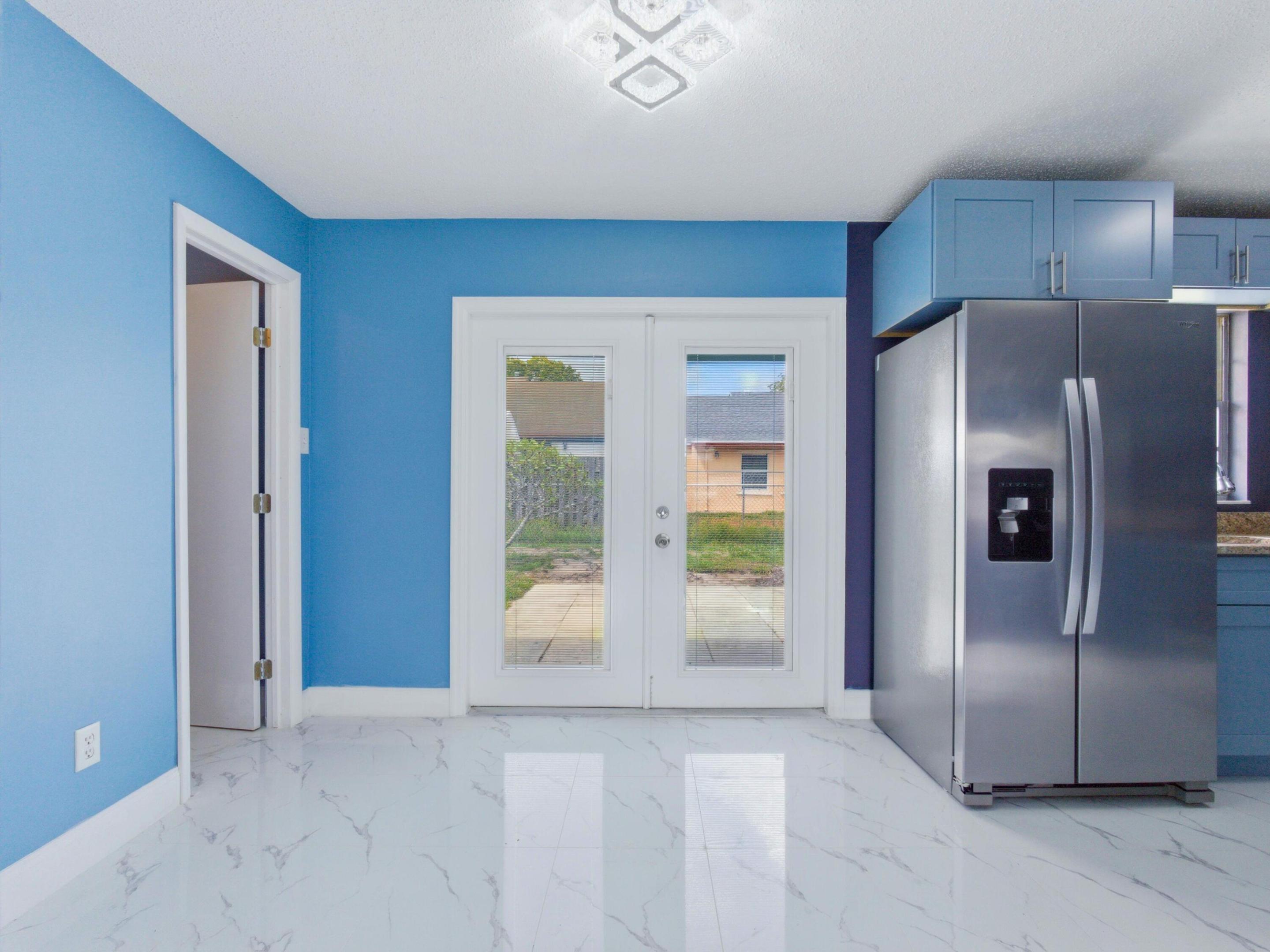 Lake Worth Hills Add 02 R - Residential