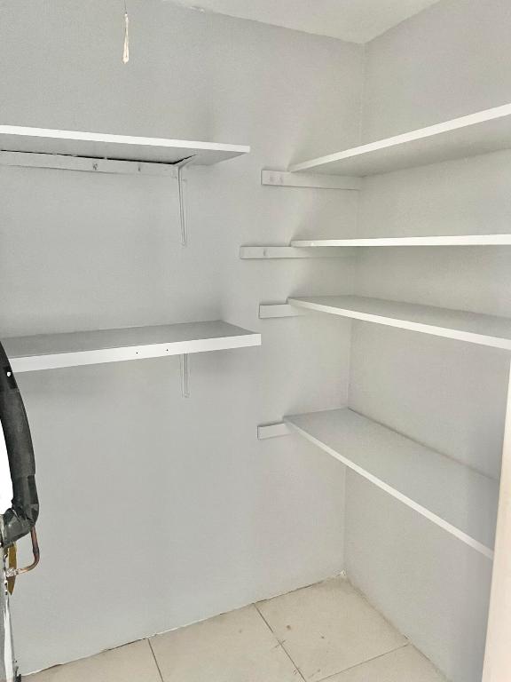 FAIRFIELD APTS CONDO - Residential Lease