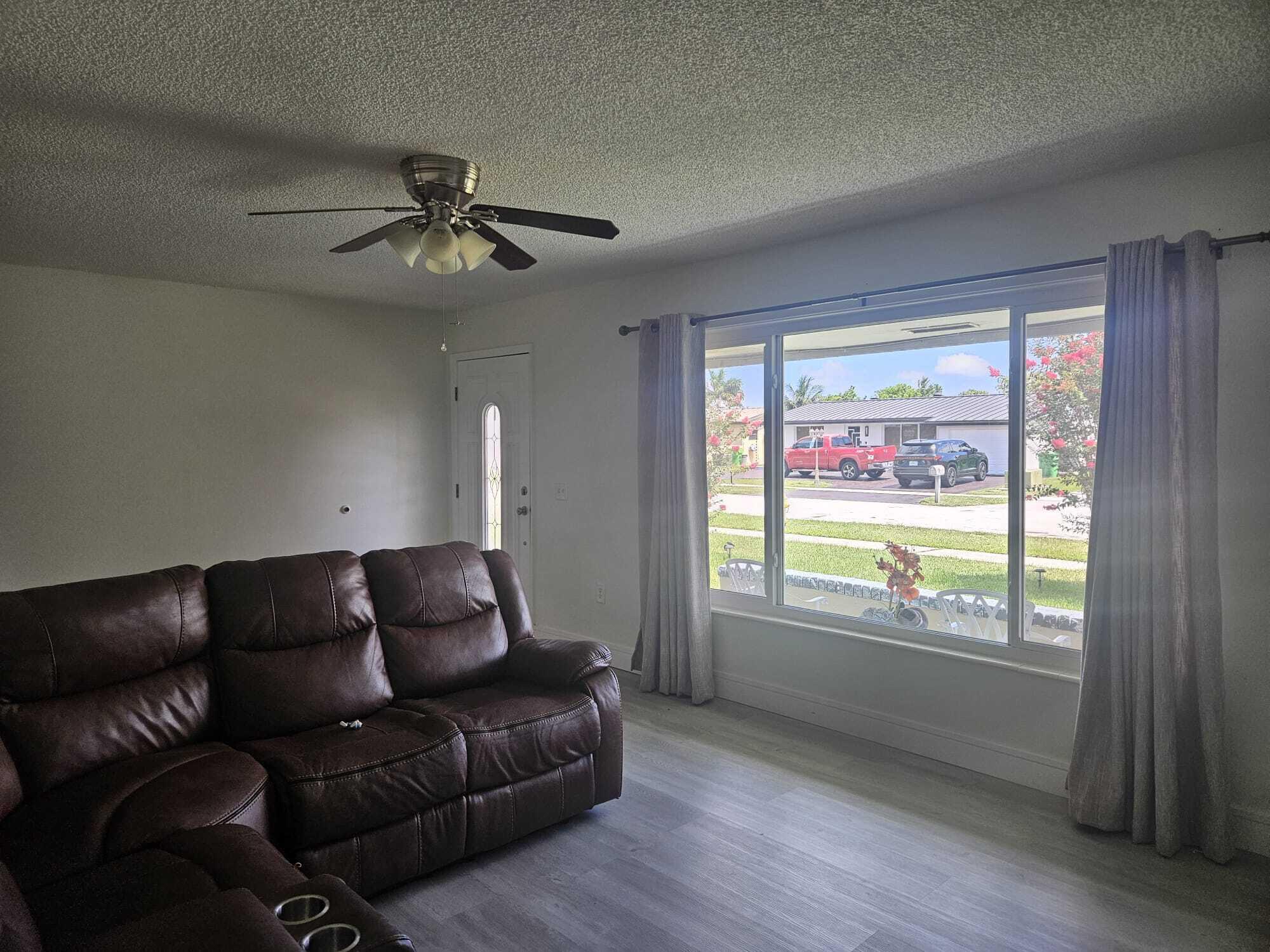 SUNRISE GOLF VILLAGE SEC - Residential