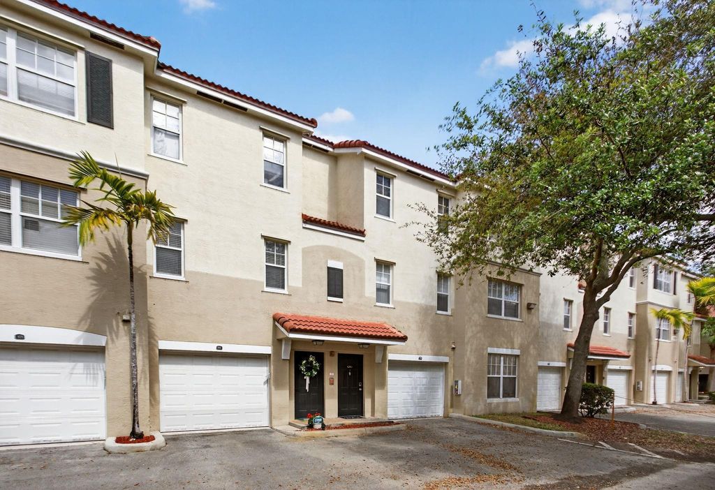 Photo of 5980 W Sample Road #204, Coral Springs, FL 33067 (MLS # F10556182)
