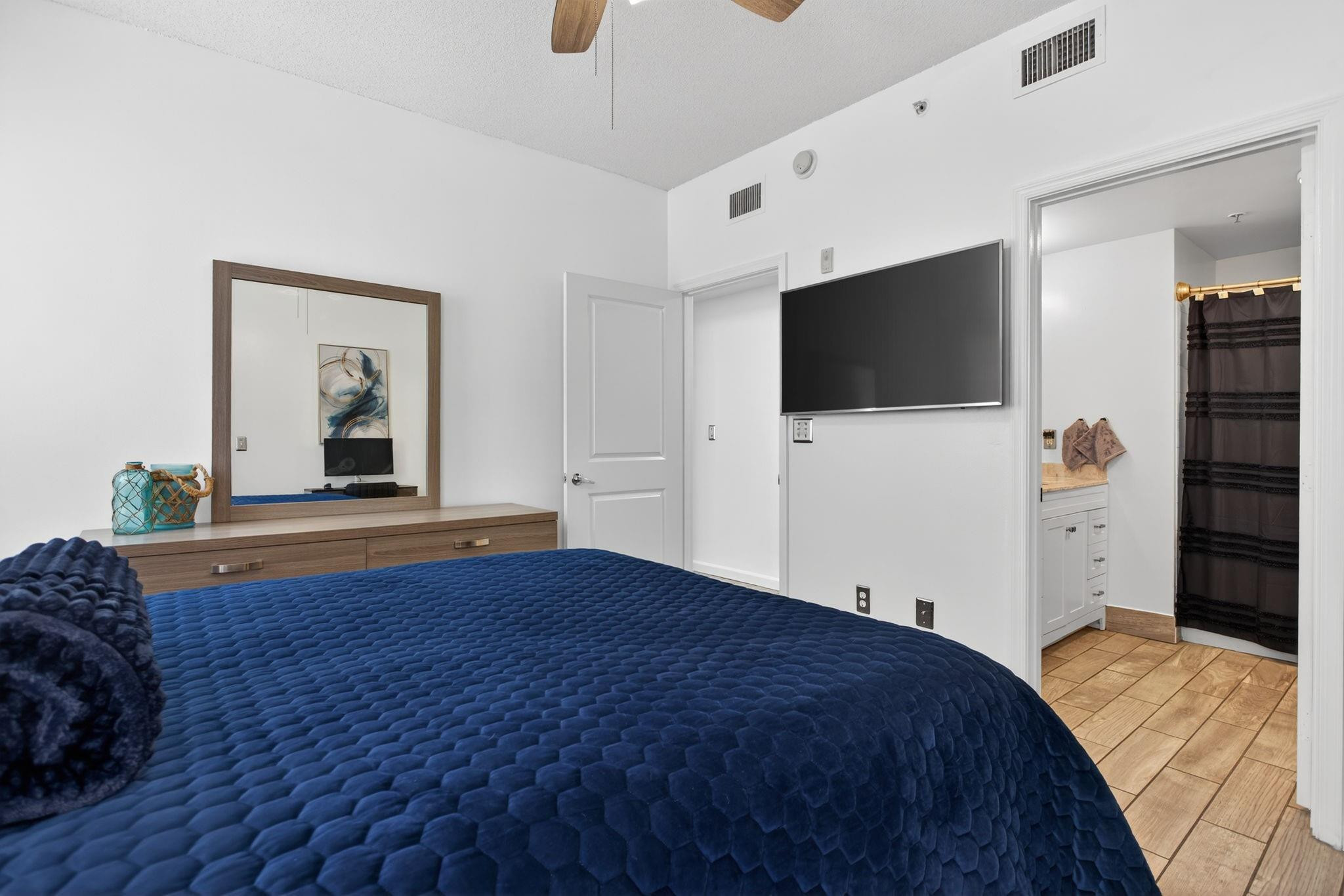 EL-AD POINCIANA - Residential