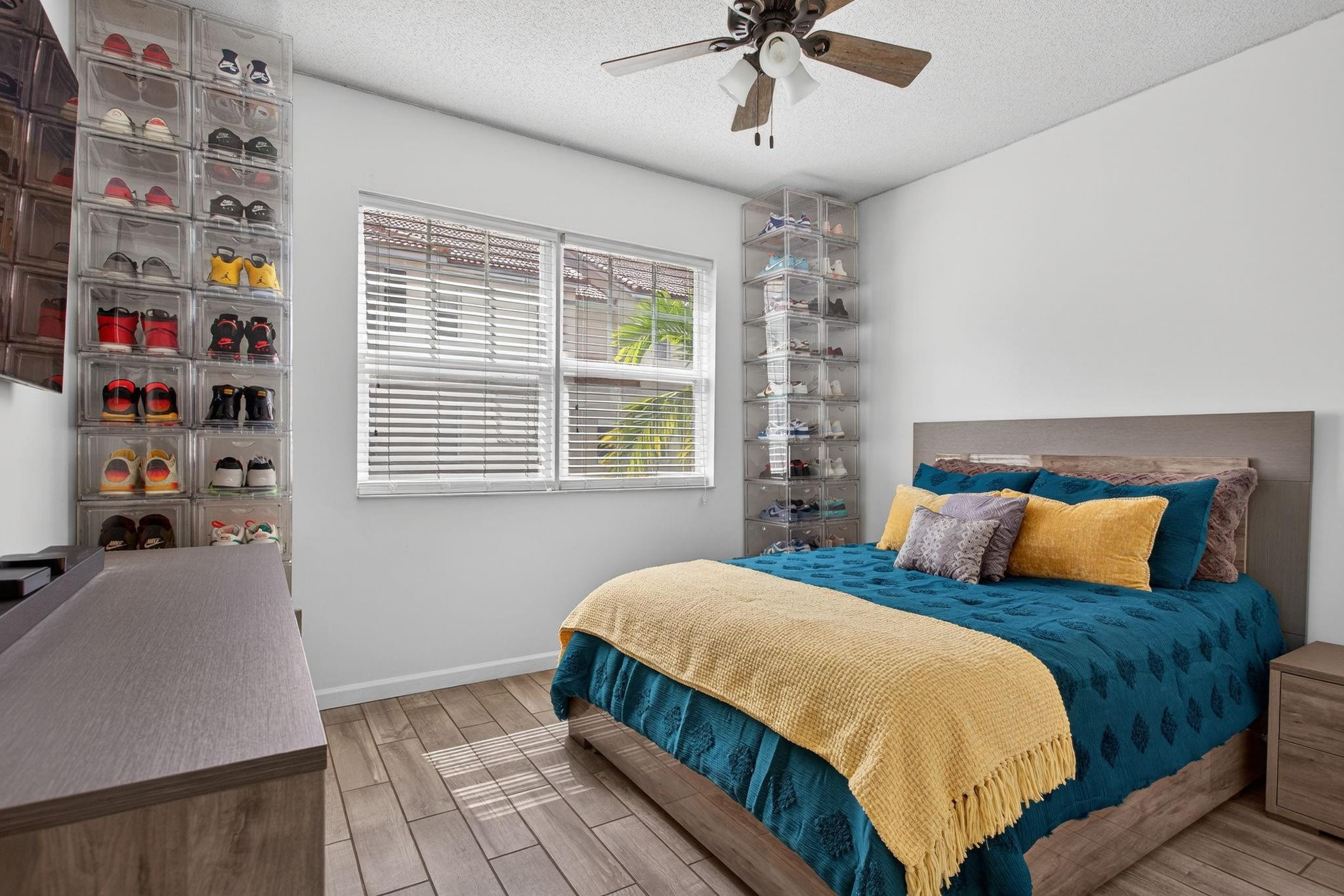 EL-AD POINCIANA - Residential