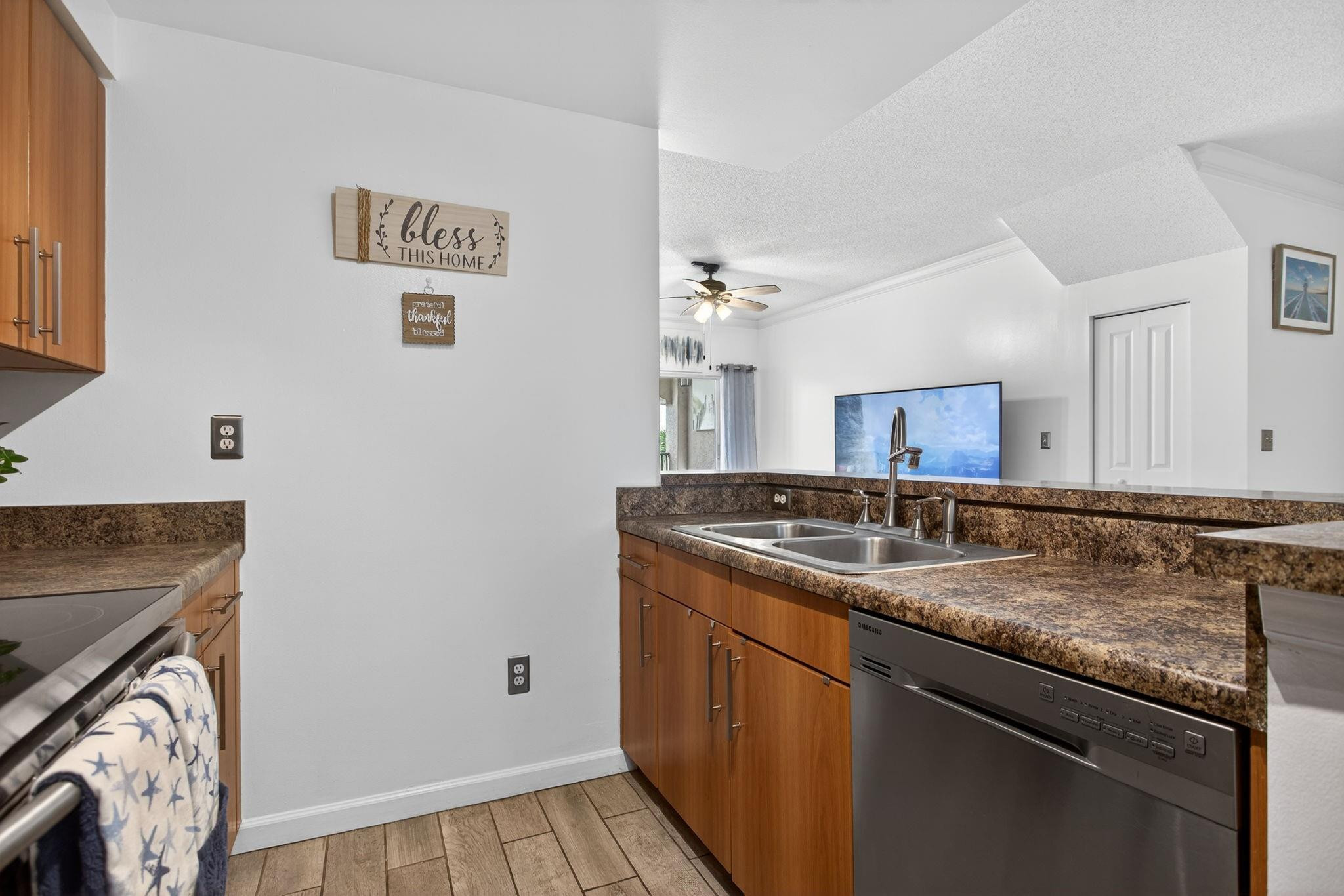 EL-AD POINCIANA - Residential