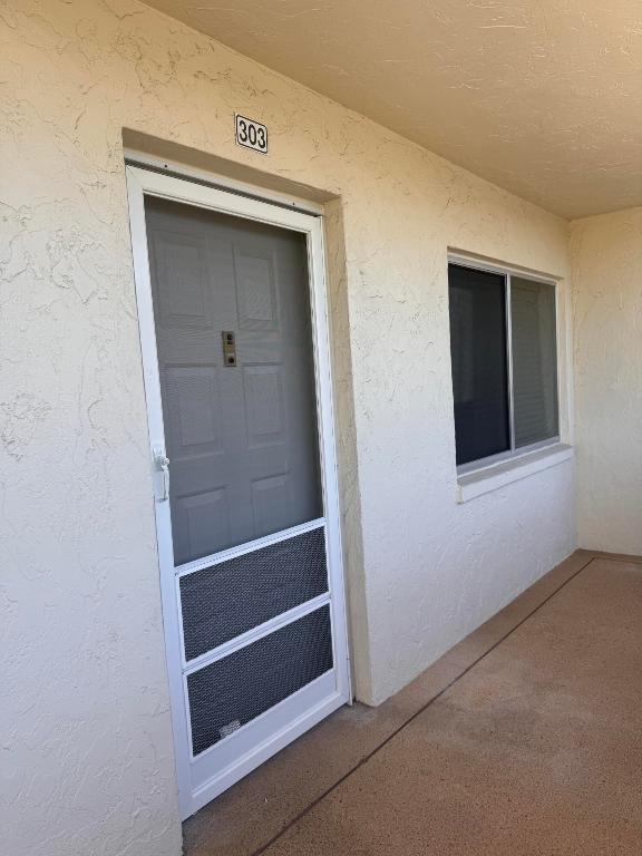 BARRINGTON AT POINCIANA CONDO - Residential Lease