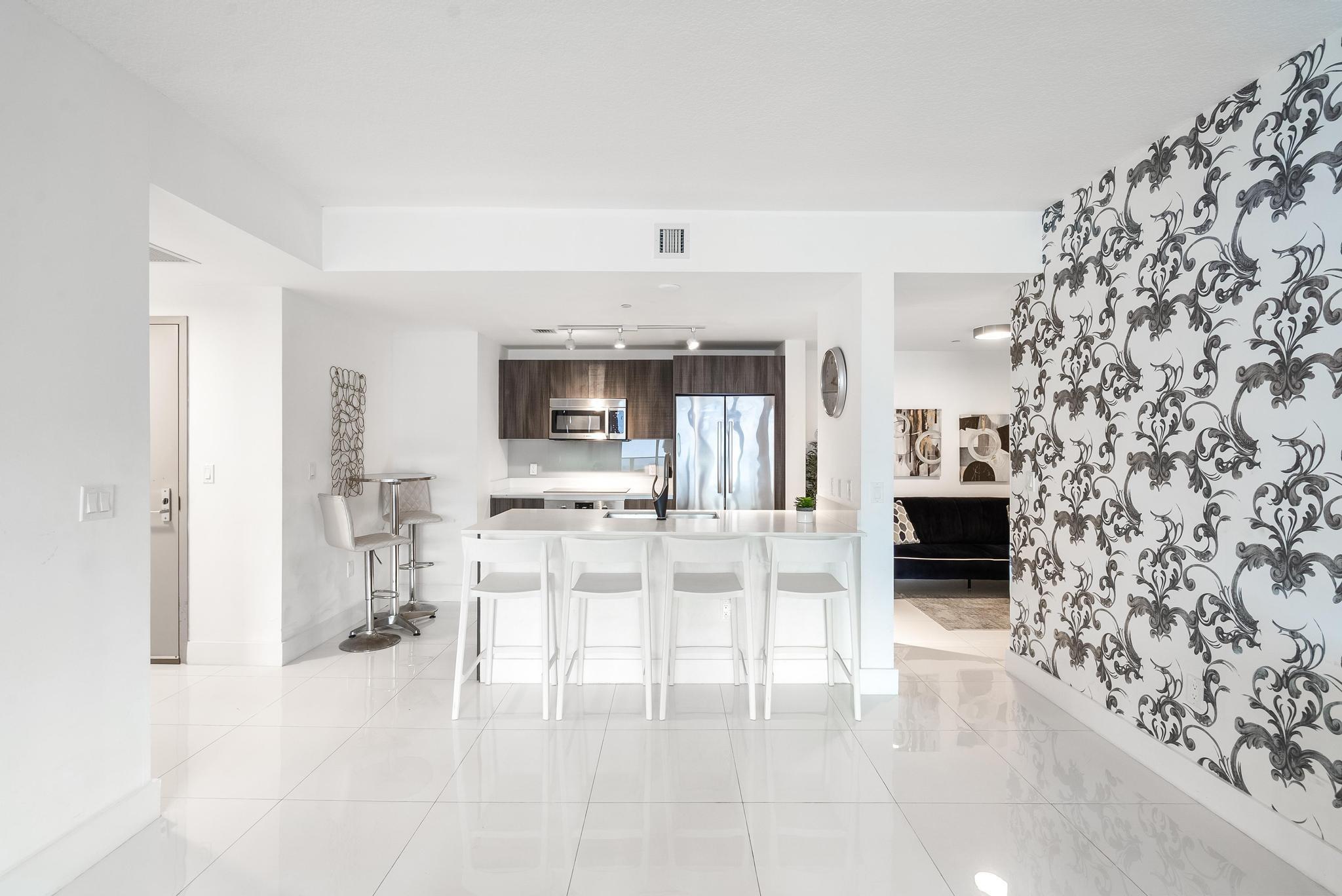 Aria on the Bay - Residential