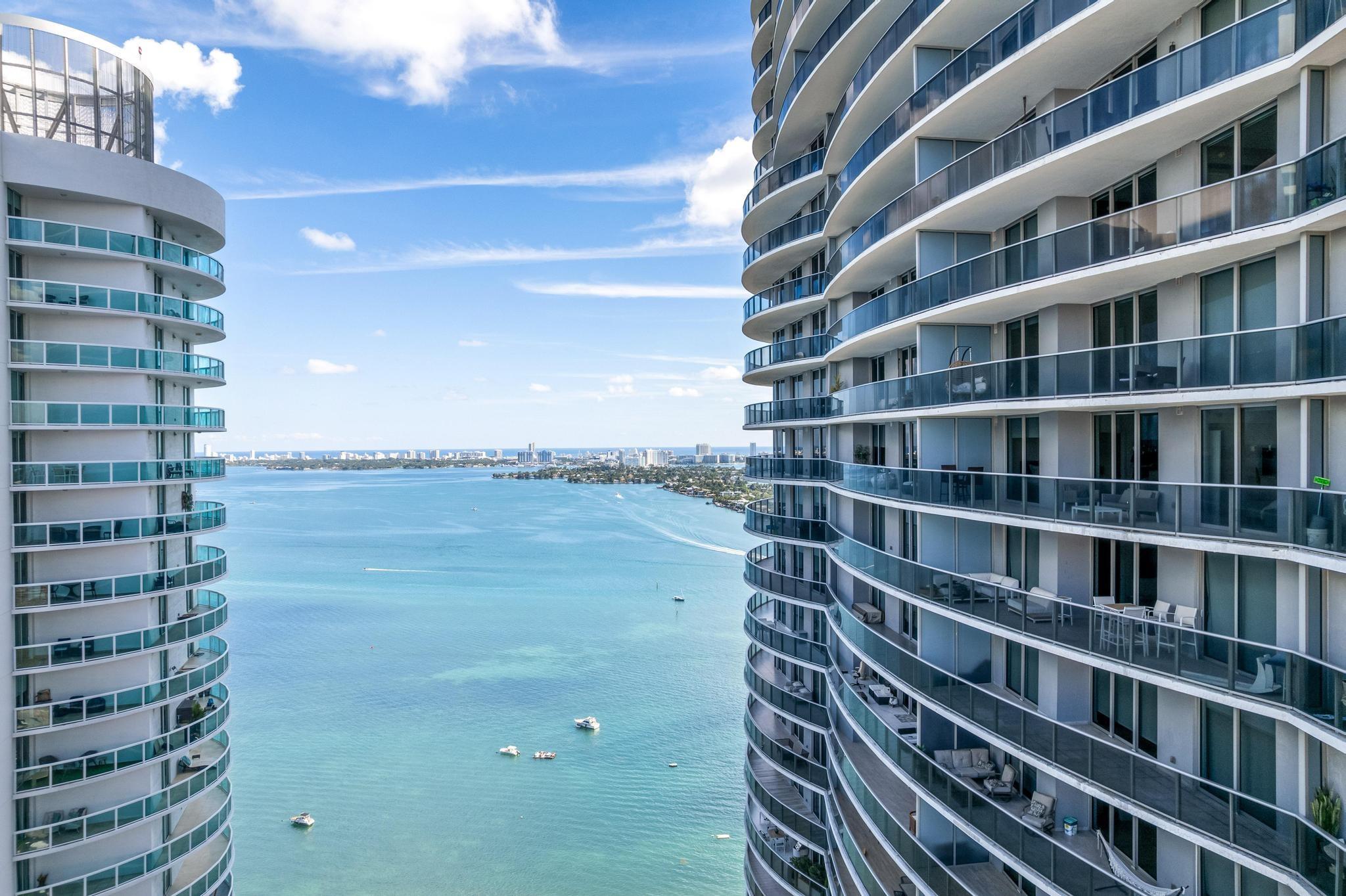 Aria on the Bay - Residential