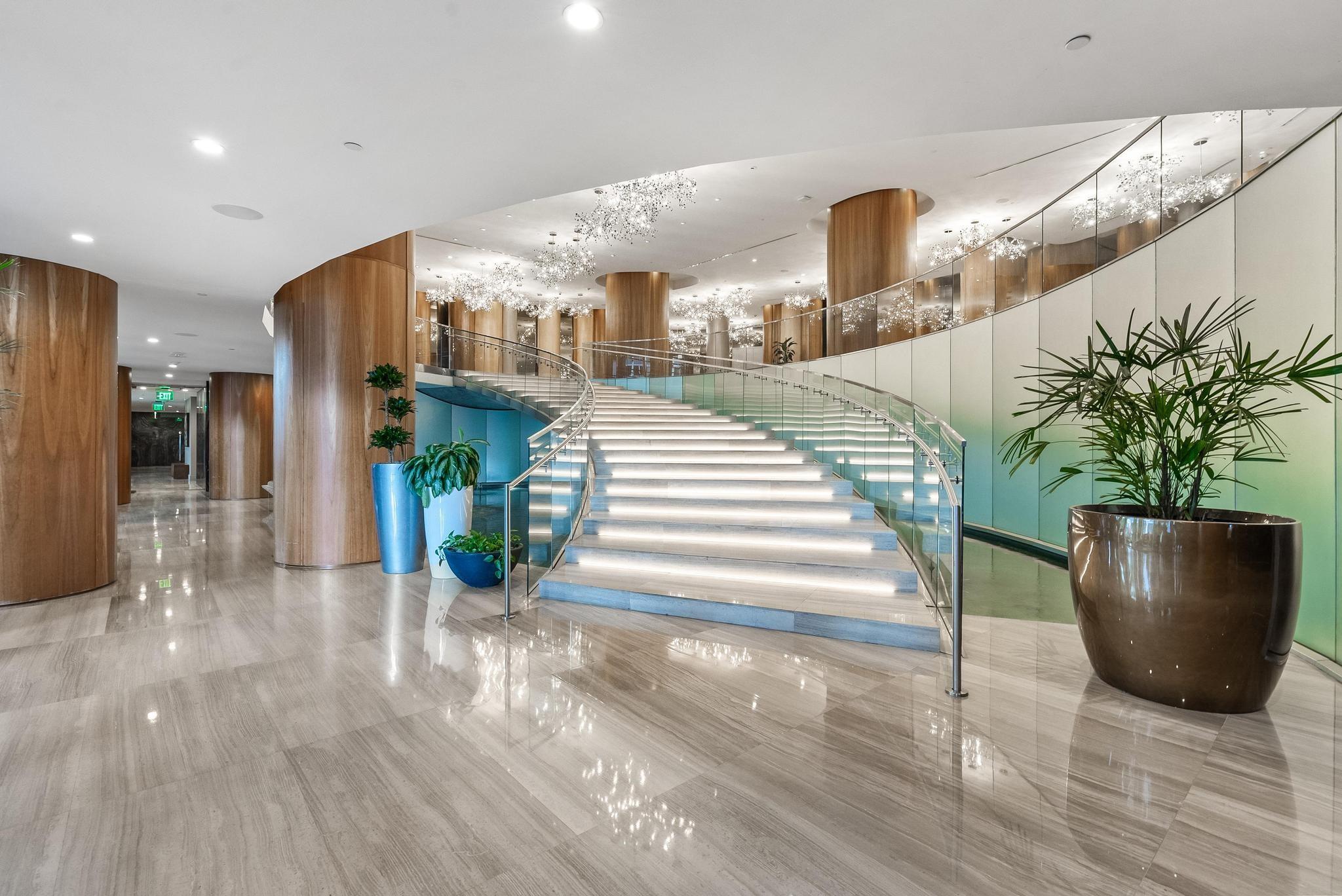 Aria on the Bay - Residential