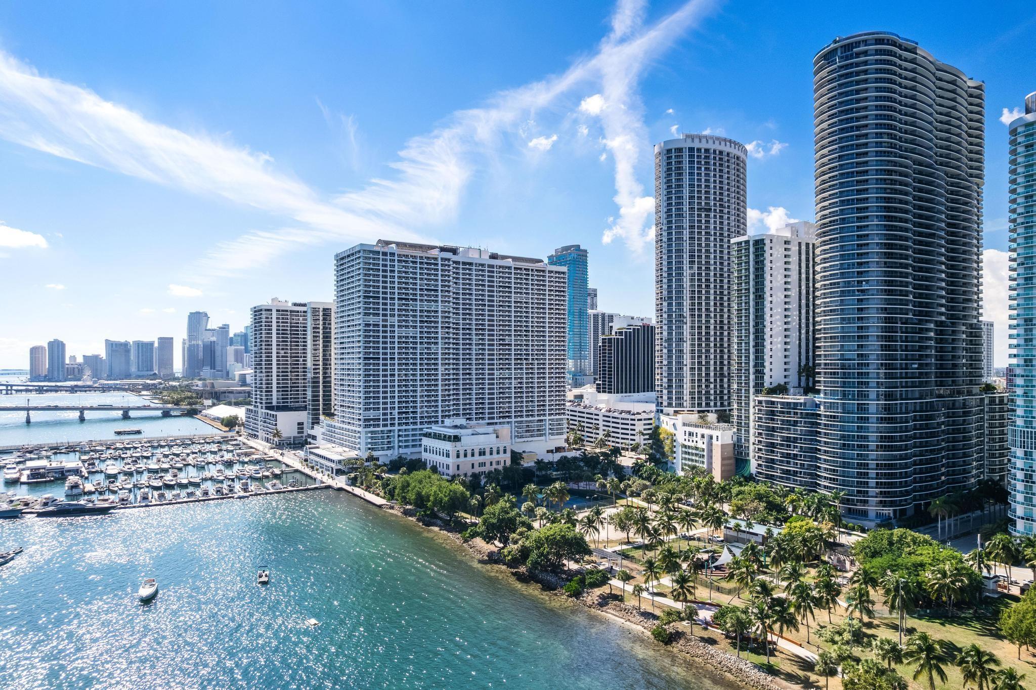 Aria on the Bay - Residential