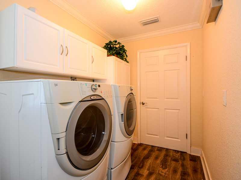 THE CLUSTERS,CORAL SPRING - Residential