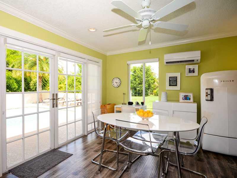 THE CLUSTERS,CORAL SPRING - Residential