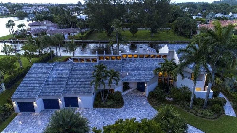 HIDDEN HARBOUR ESTATES - Residential