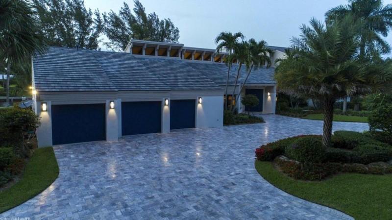 HIDDEN HARBOUR ESTATES - Residential