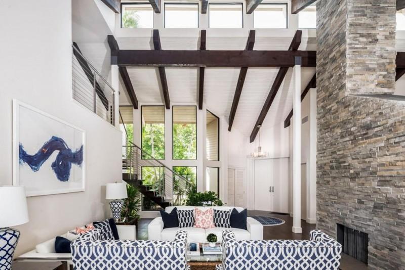 HIDDEN HARBOUR ESTATES - Residential