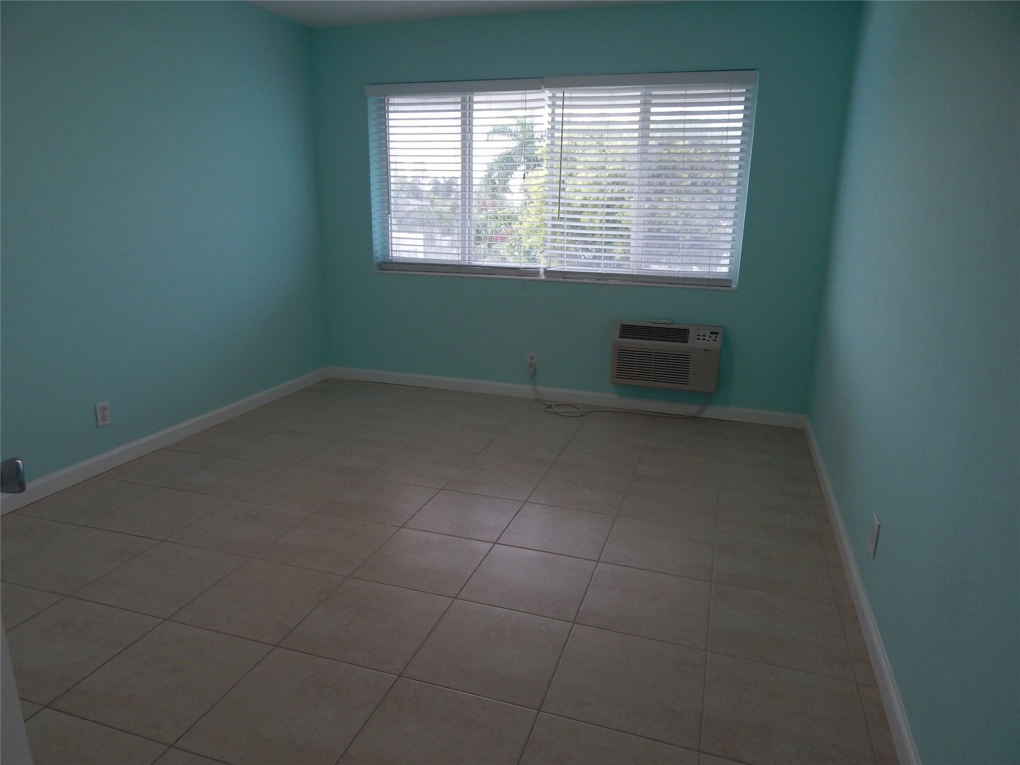PIER 41 CONDO - Residential Lease