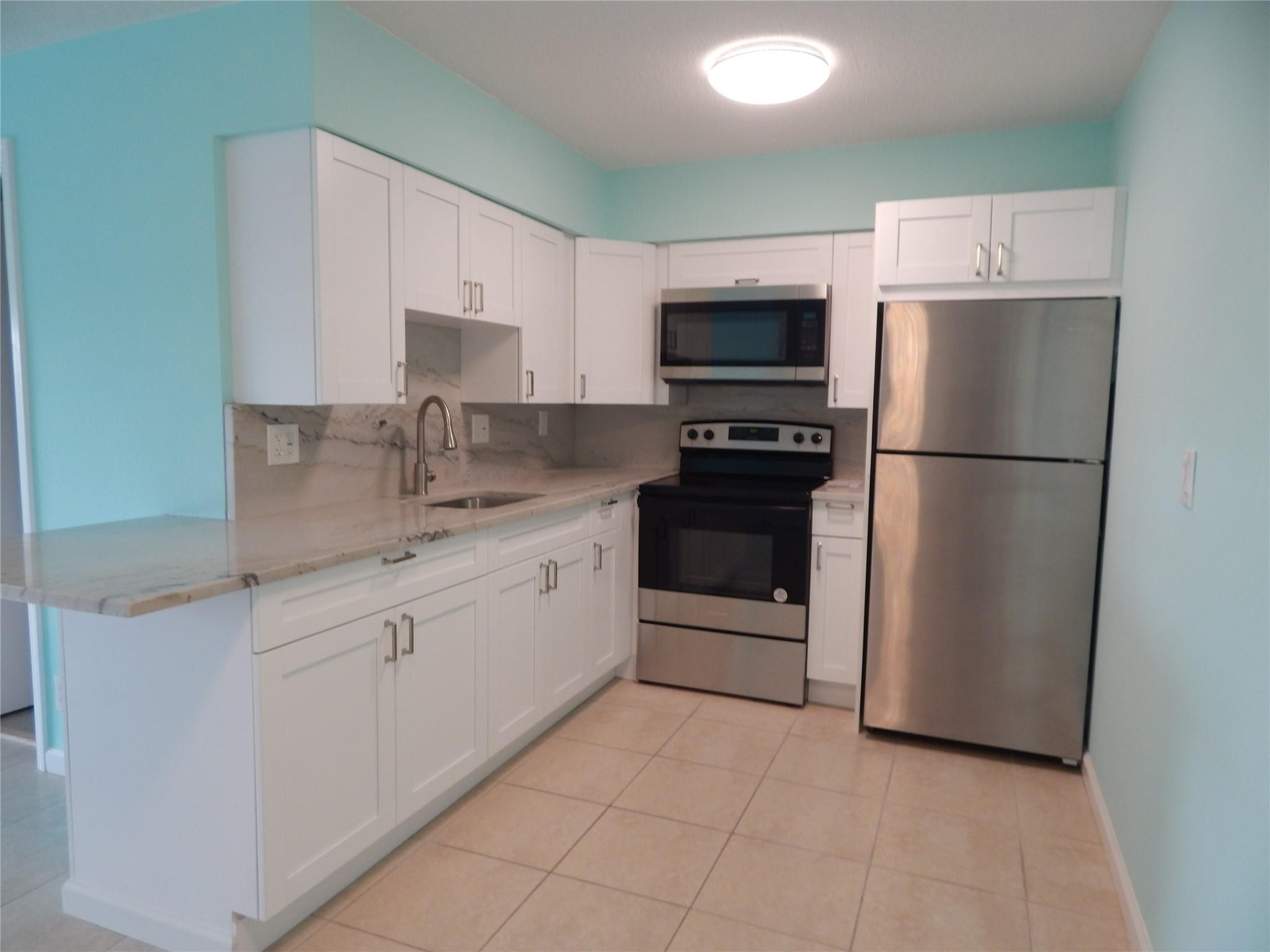 PIER 41 CONDO - Residential Lease