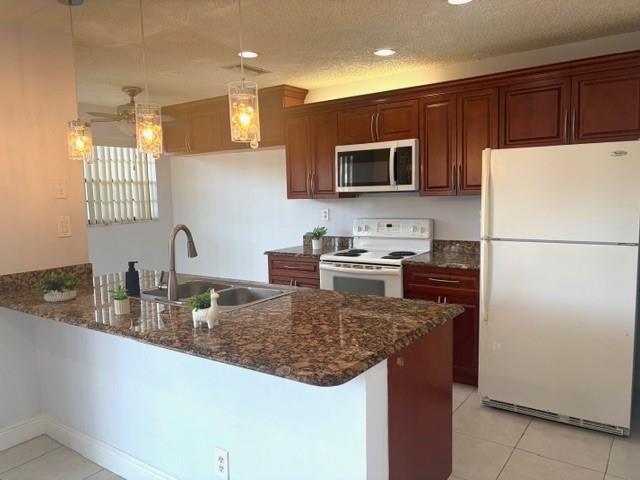 Yorkville 115-18 B - Residential Lease