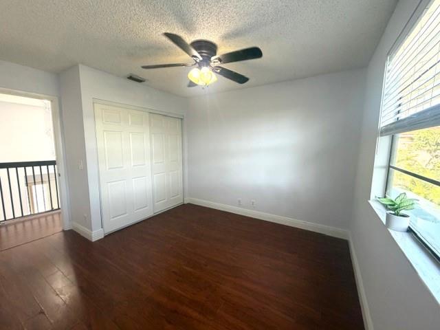 Yorkville 115-18 B - Residential Lease