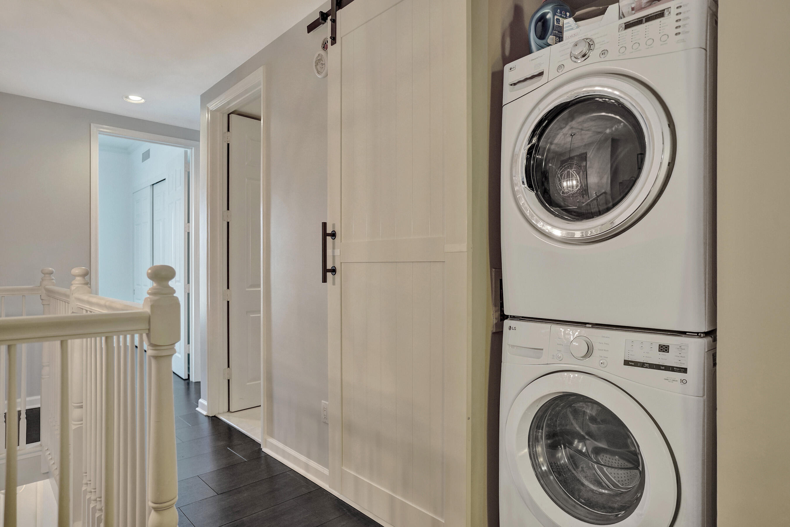 WILTON STATION RES CONDO - Residential