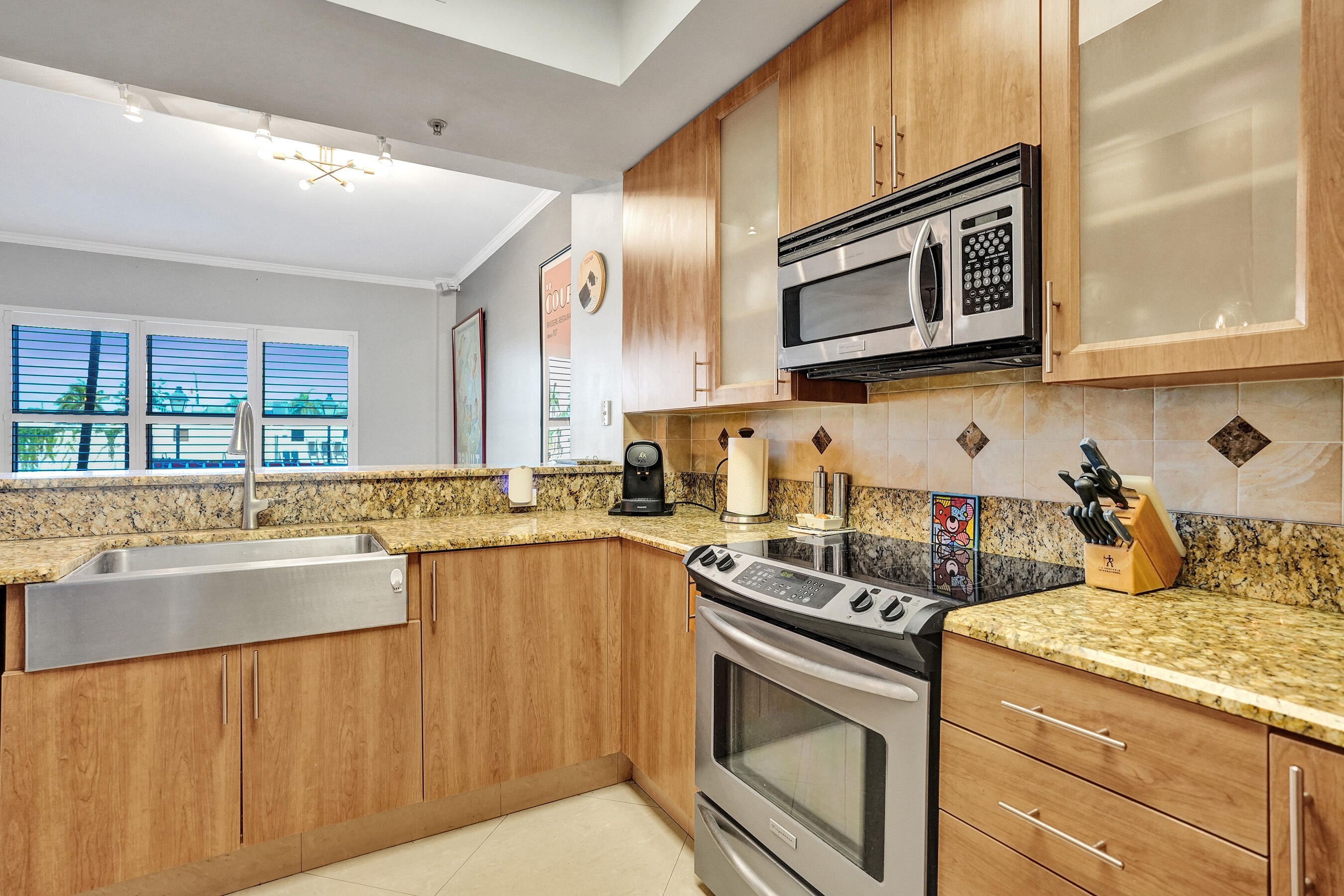 WILTON STATION RES CONDO - Residential