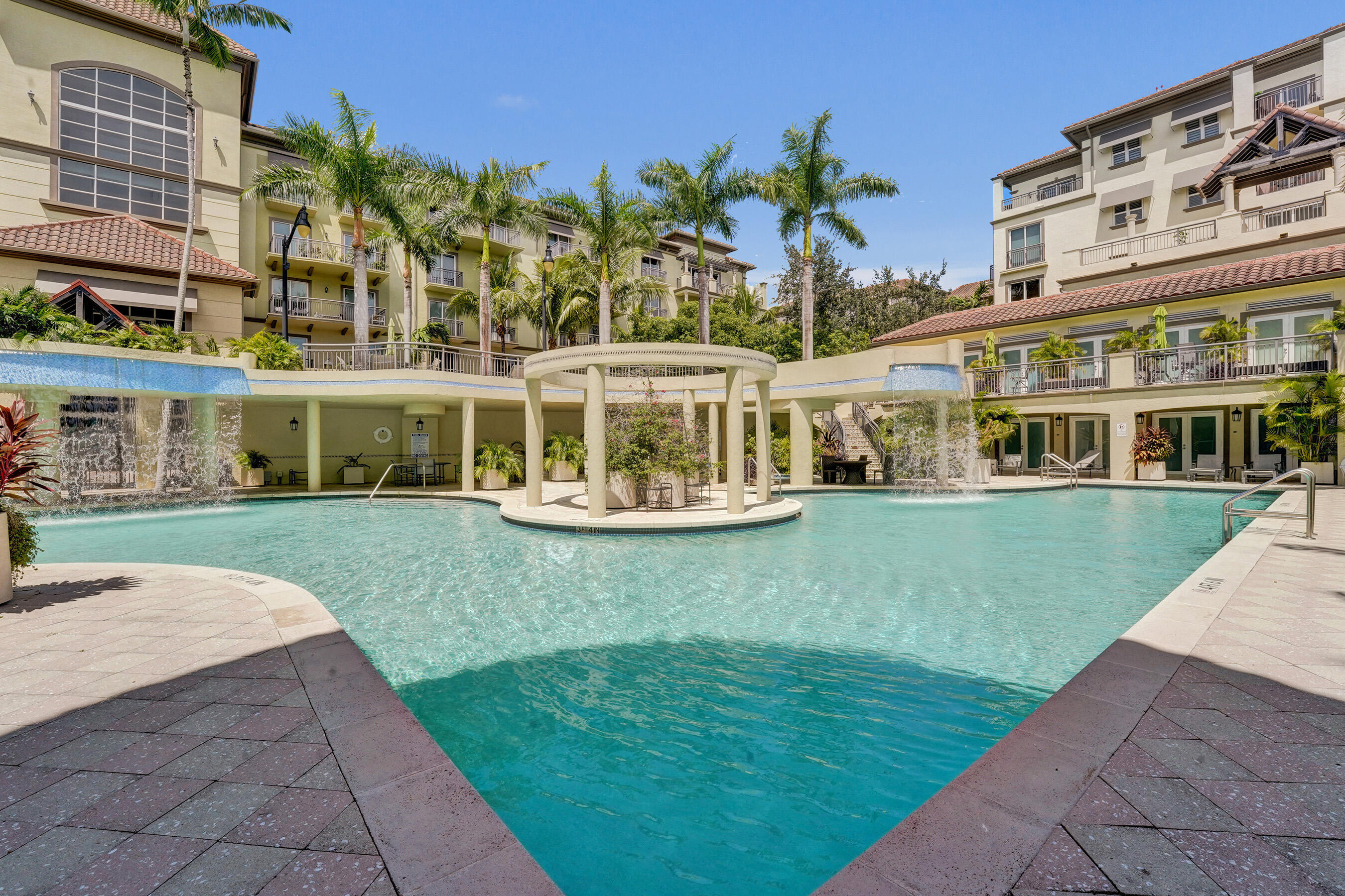 WILTON STATION RES CONDO - Residential