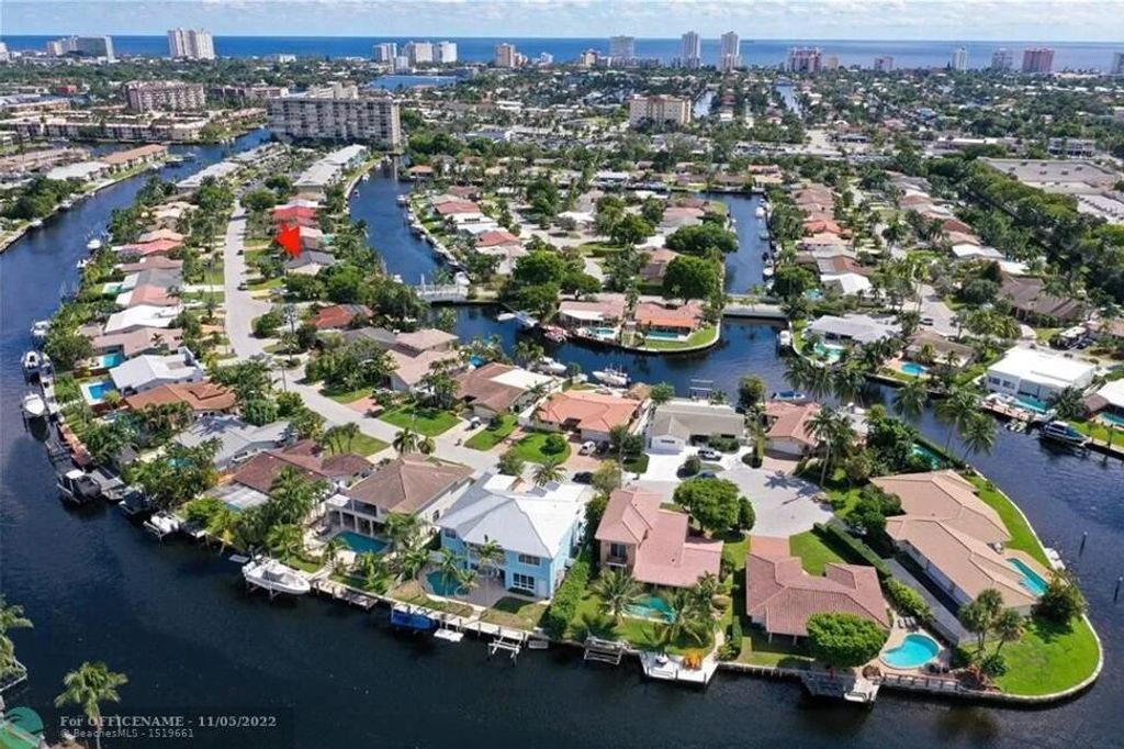 Photo of 951 SE 9th Avenue, Pompano Beach, FL 33060 (MLS # R11101201)