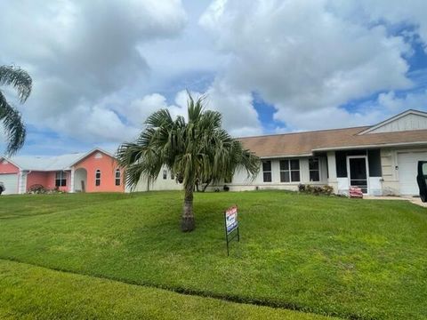 A home in Port St Lucie