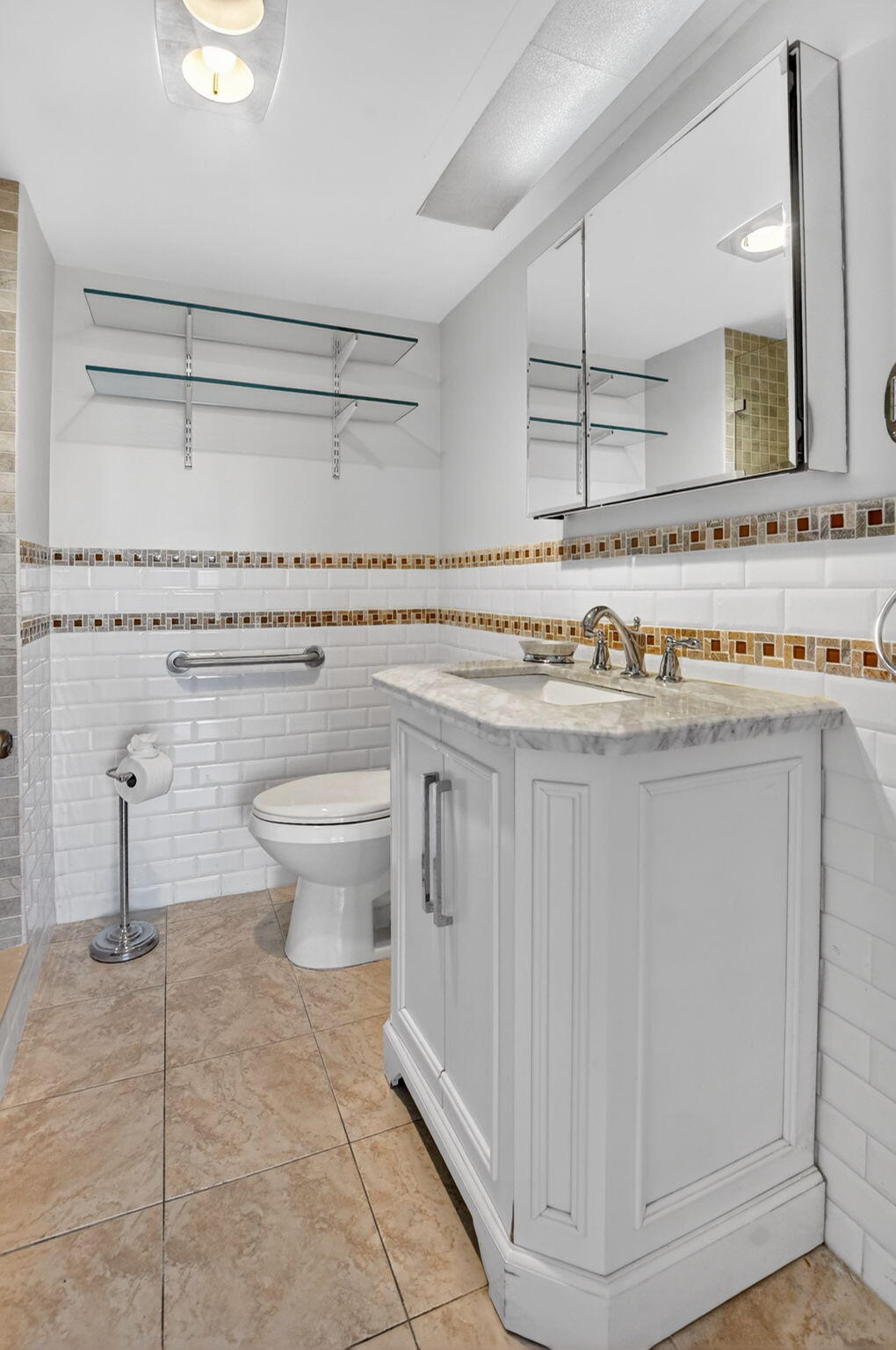 CLOISTER DEL MAR CONDO - Residential