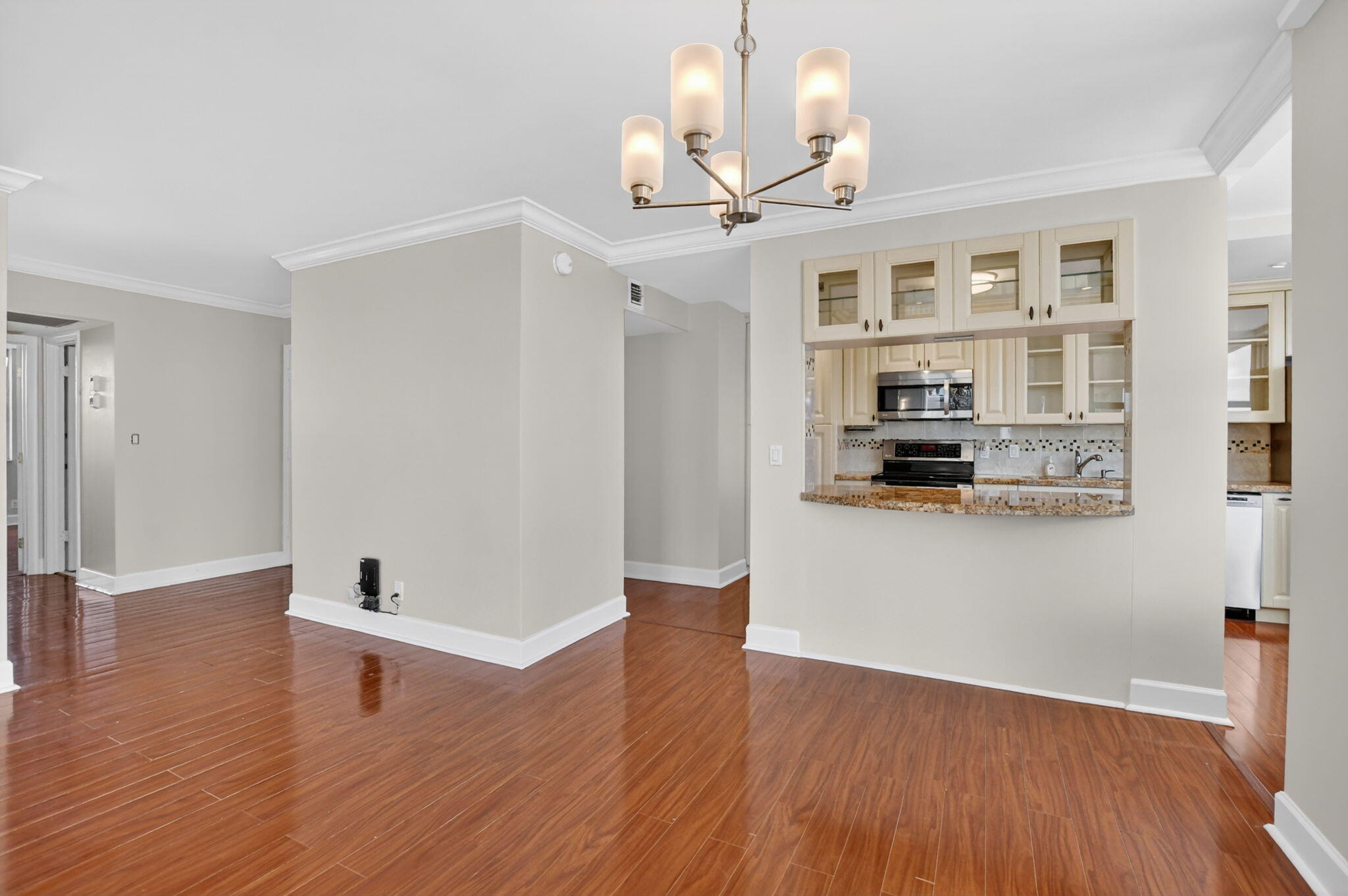 CLOISTER DEL MAR CONDO - Residential