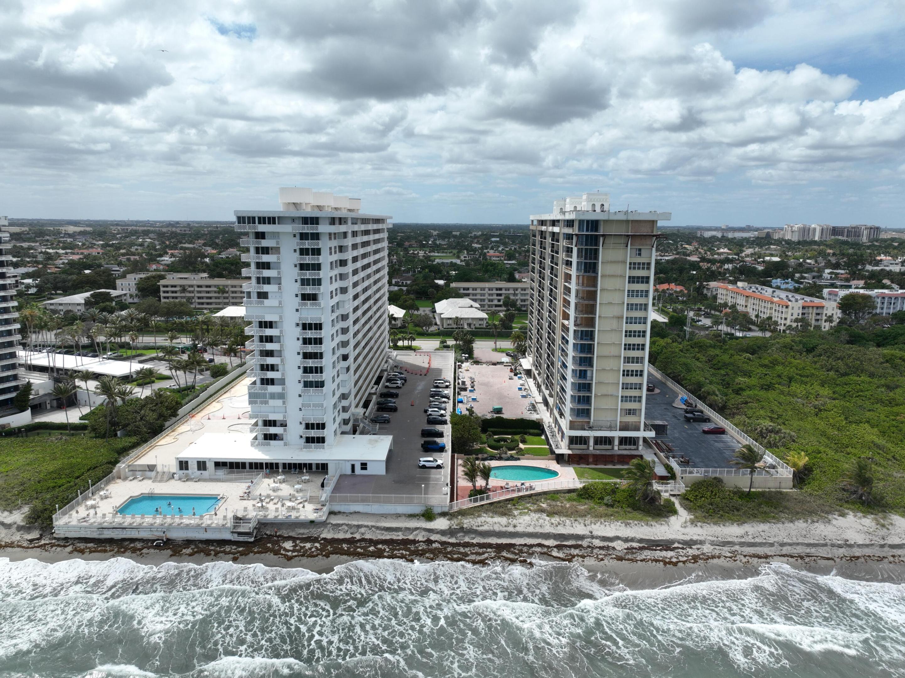 CLOISTER DEL MAR CONDO - Residential