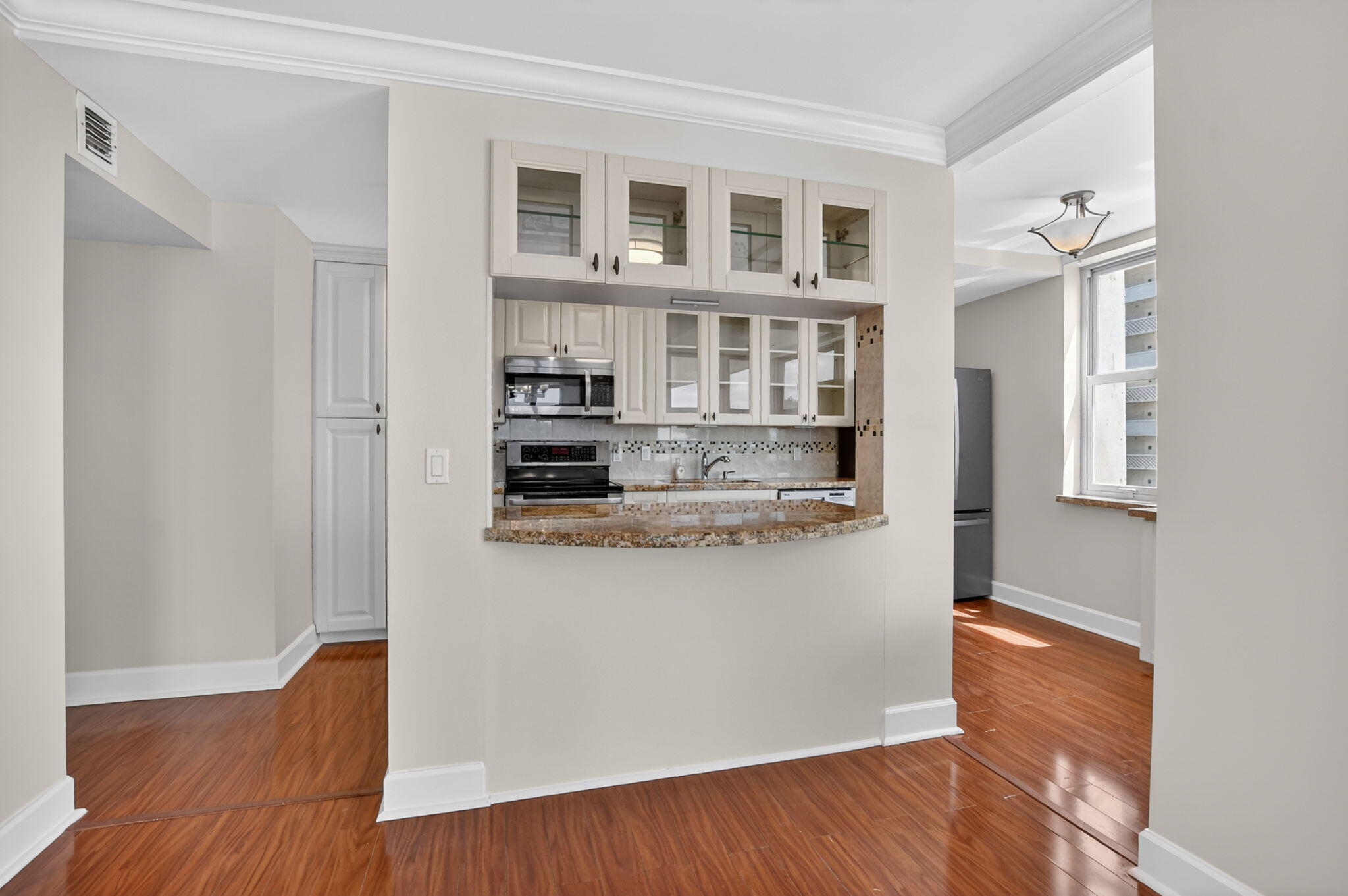 CLOISTER DEL MAR CONDO - Residential