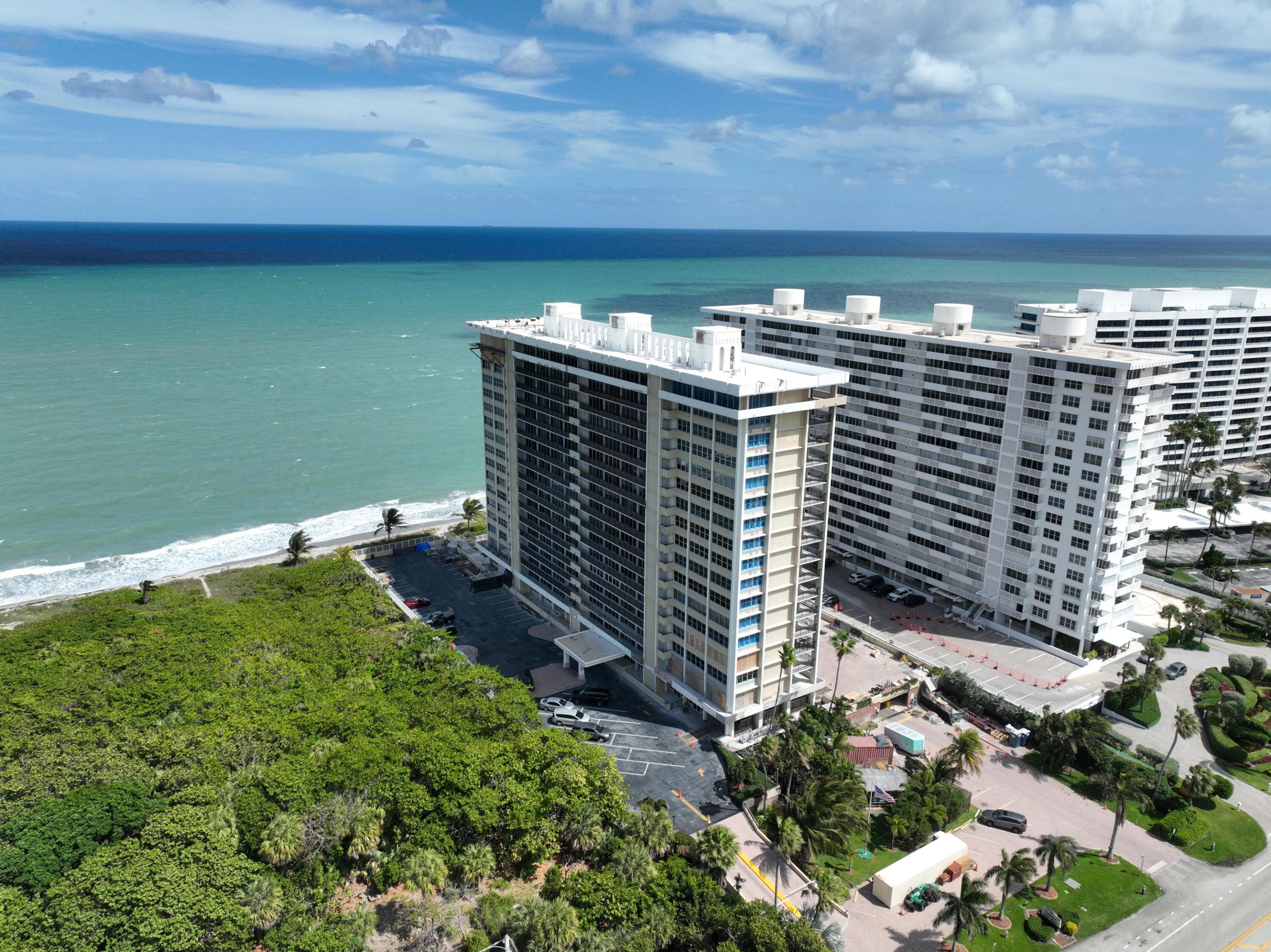 CLOISTER DEL MAR CONDO - Residential