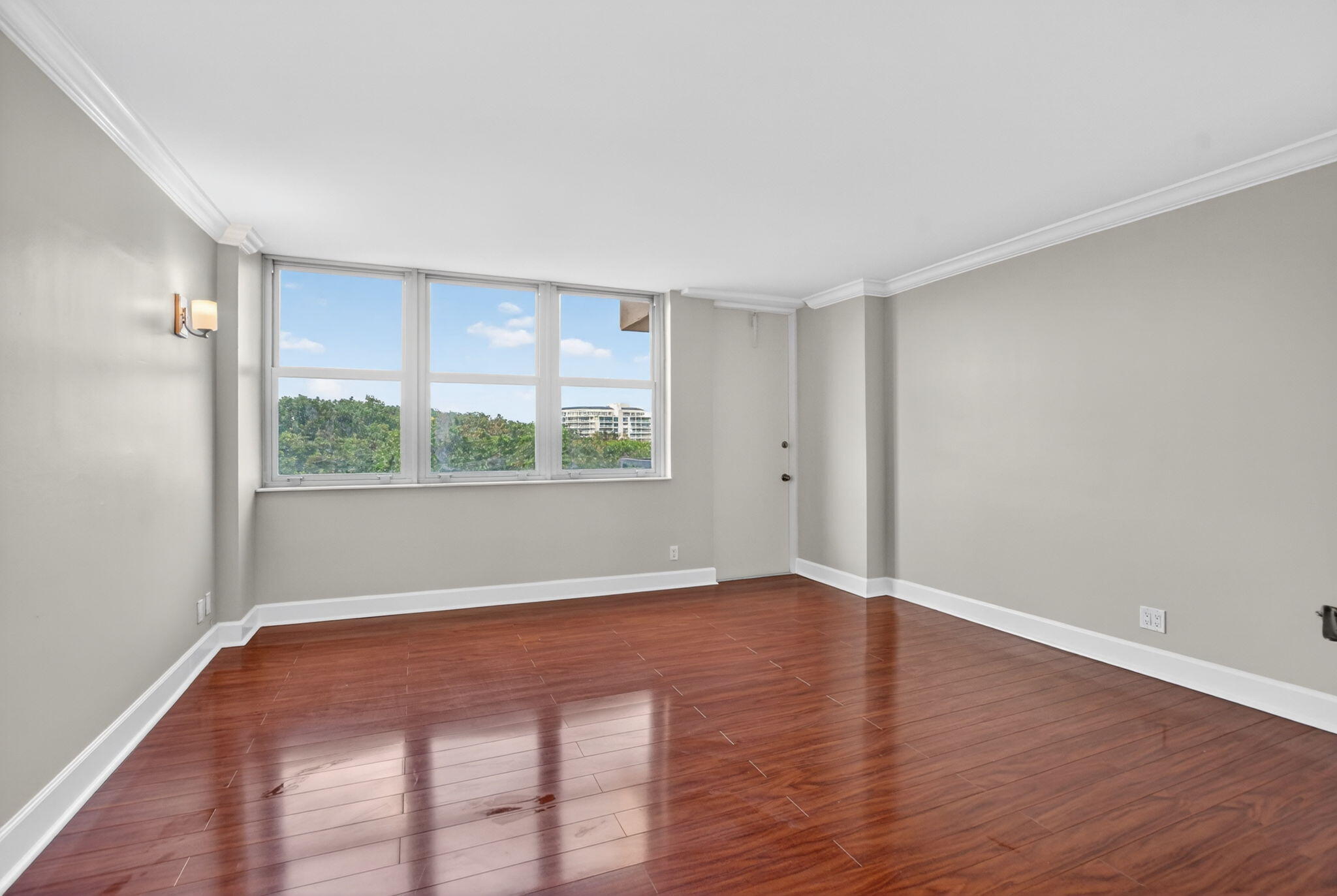 CLOISTER DEL MAR CONDO - Residential