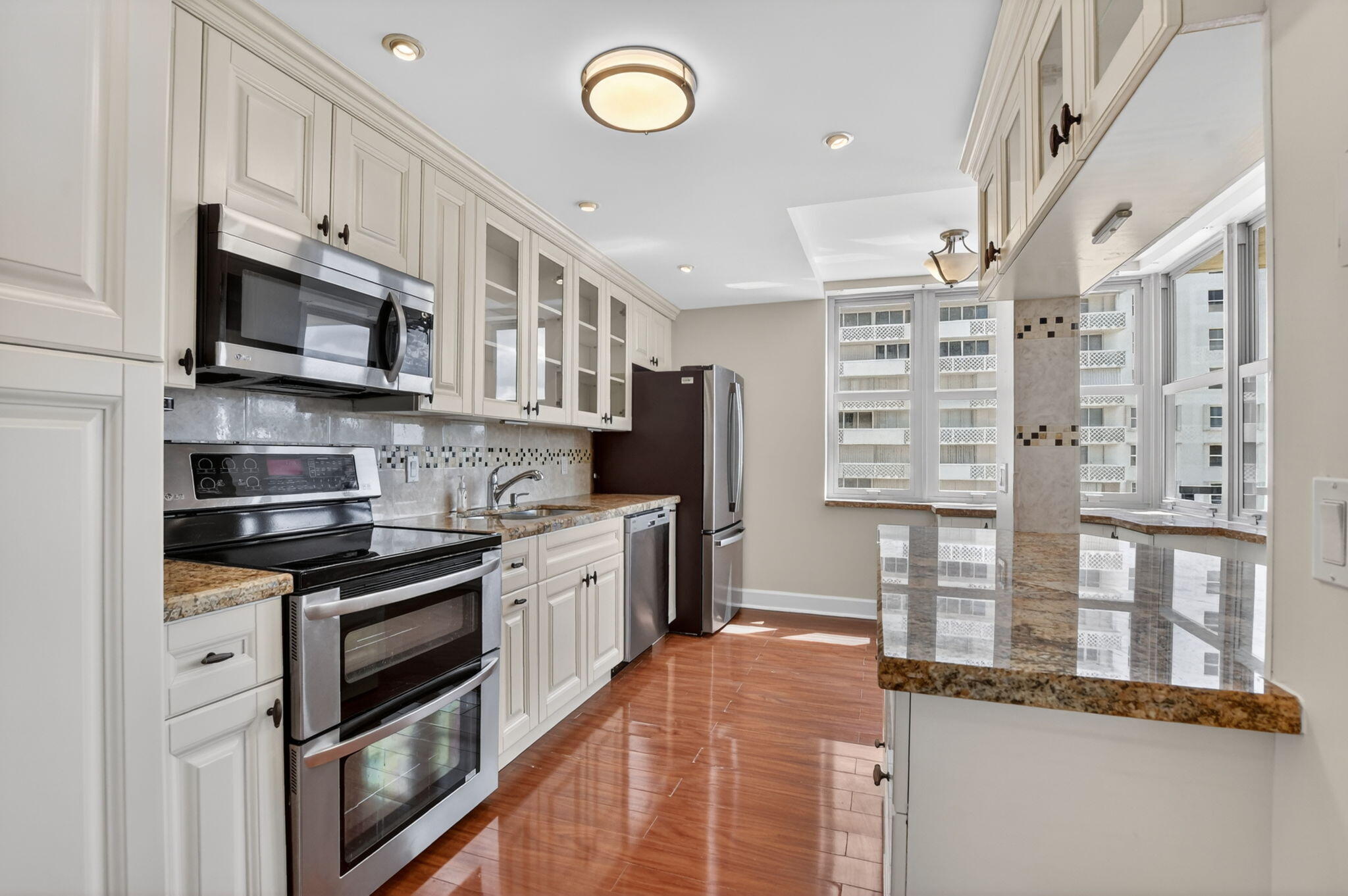 CLOISTER DEL MAR CONDO - Residential