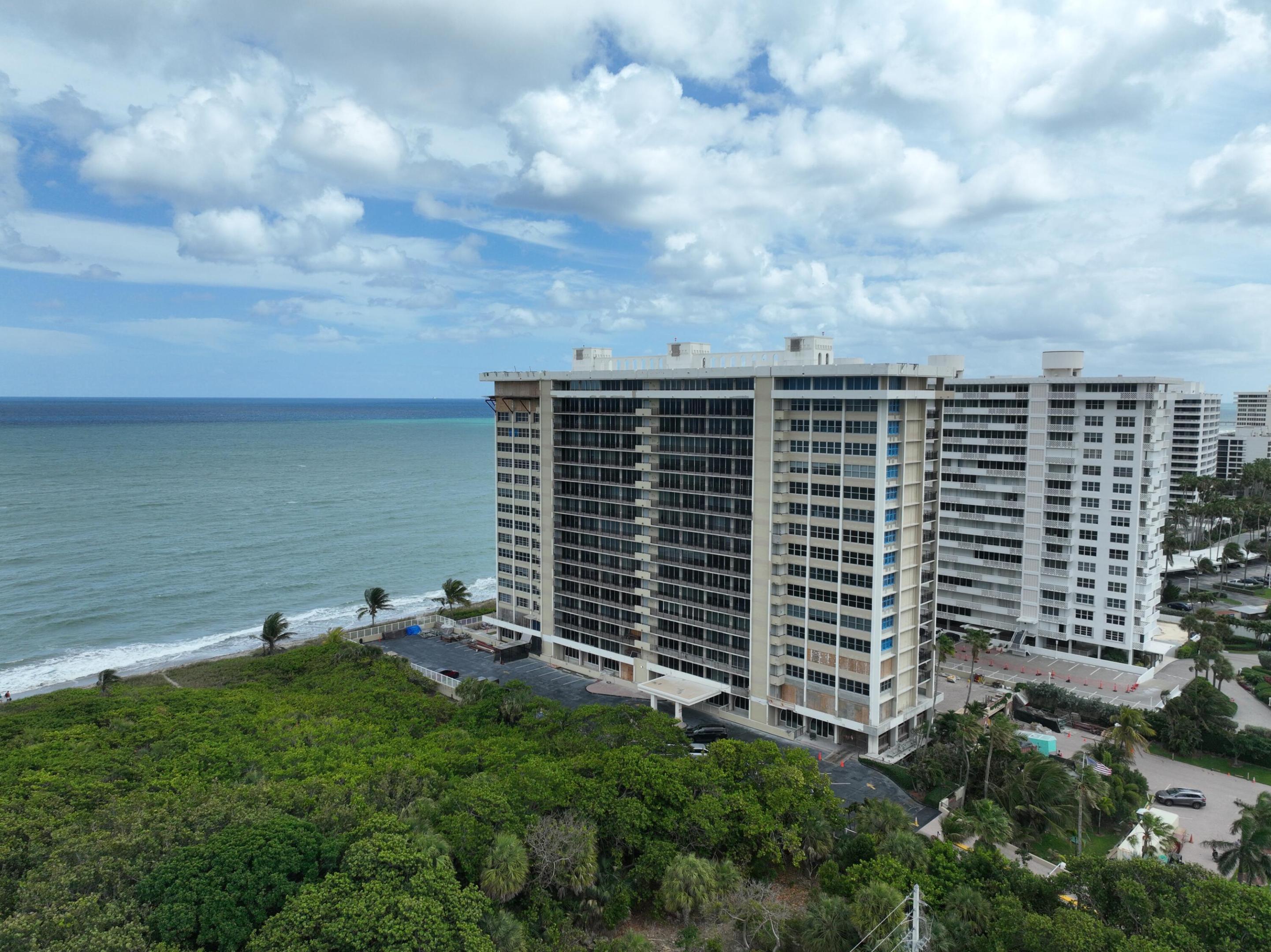 CLOISTER DEL MAR CONDO - Residential