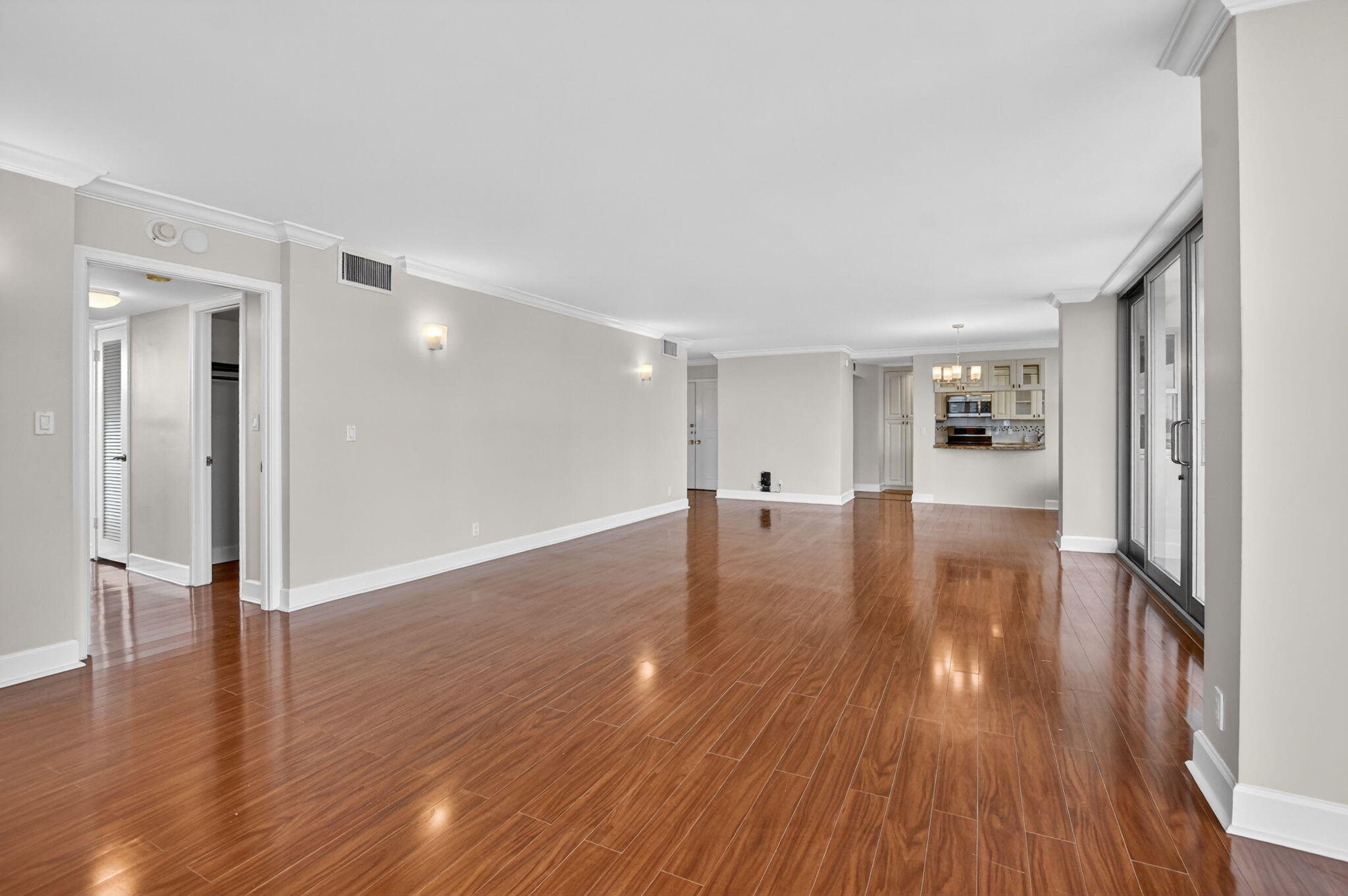 CLOISTER DEL MAR CONDO - Residential