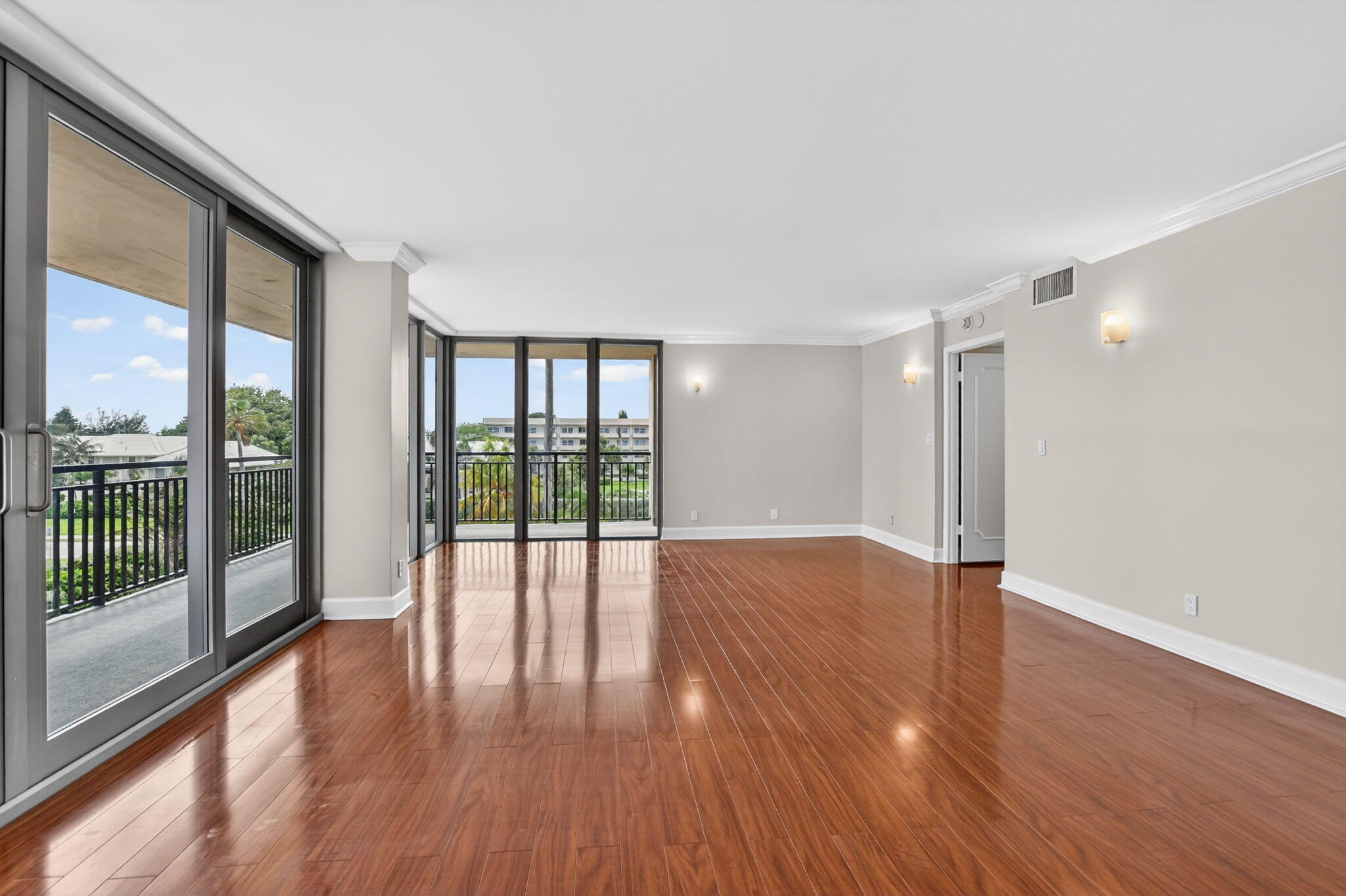 CLOISTER DEL MAR CONDO - Residential