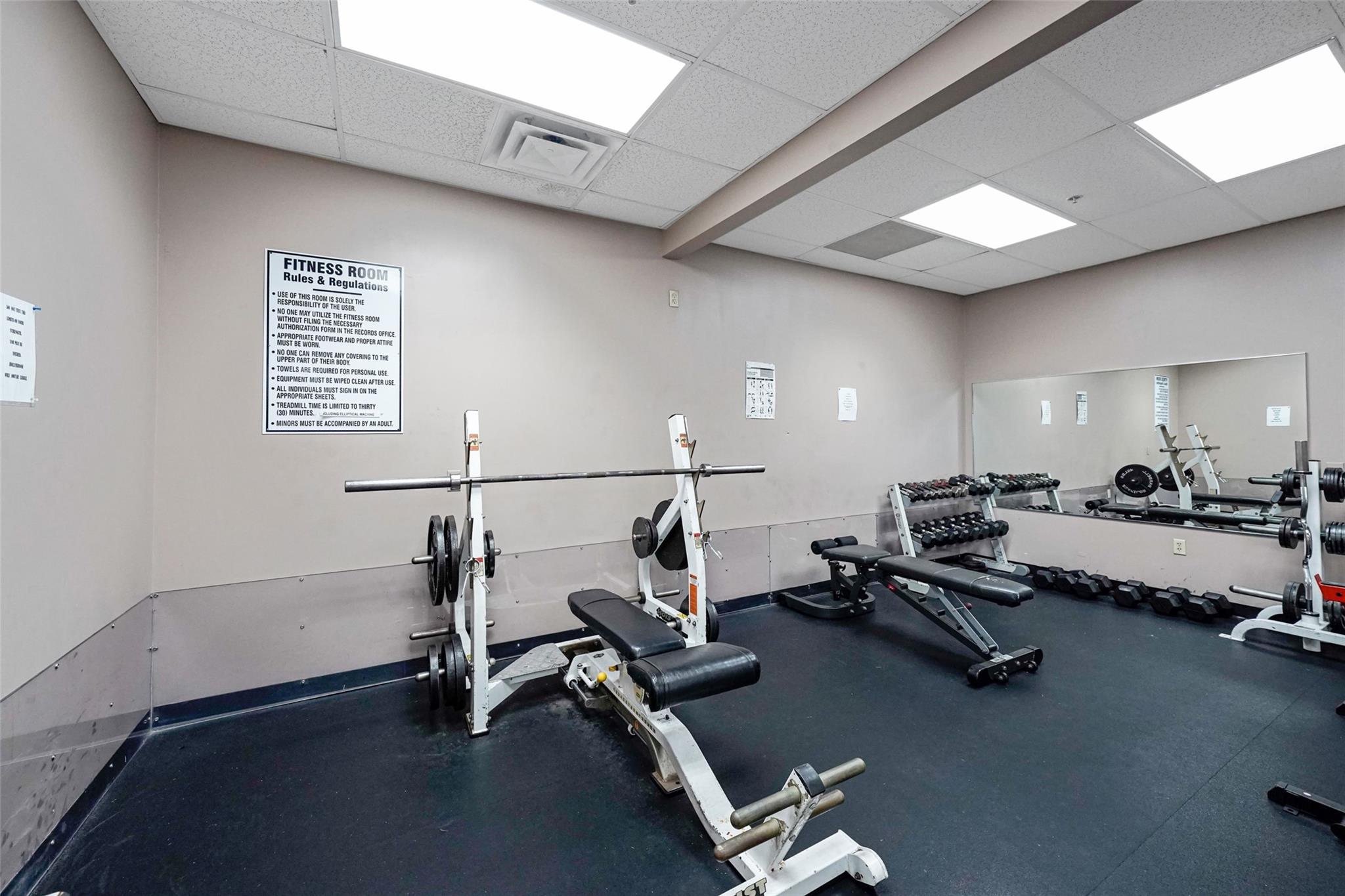 HOLLYBROOK GOLF & TENNIS - Residential Lease