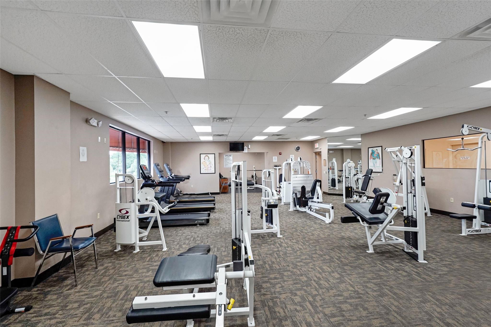 HOLLYBROOK GOLF & TENNIS - Residential Lease