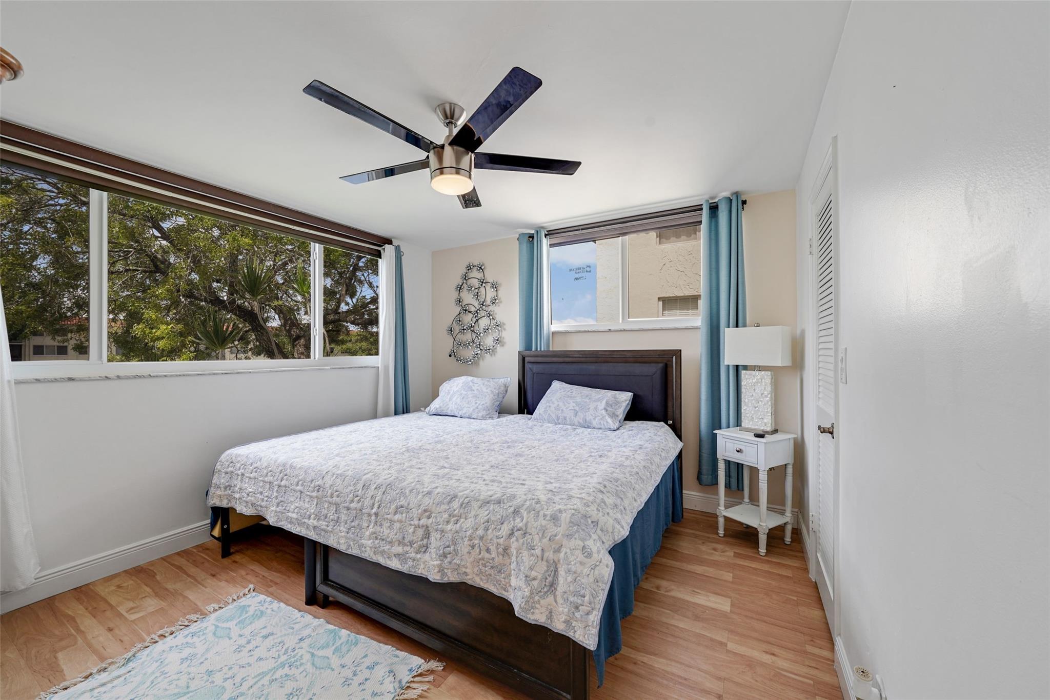 HOLLYBROOK GOLF & TENNIS - Residential Lease