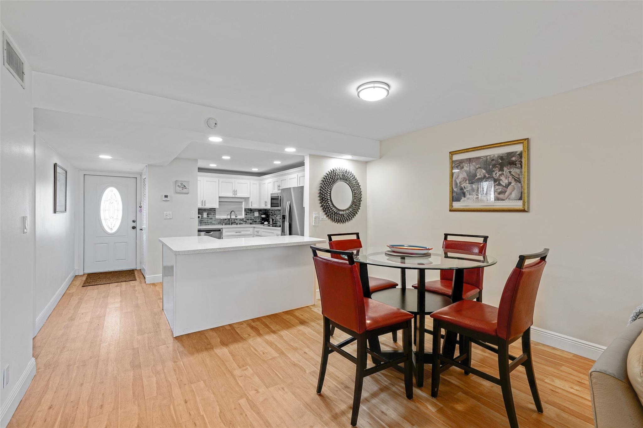 HOLLYBROOK GOLF & TENNIS - Residential Lease