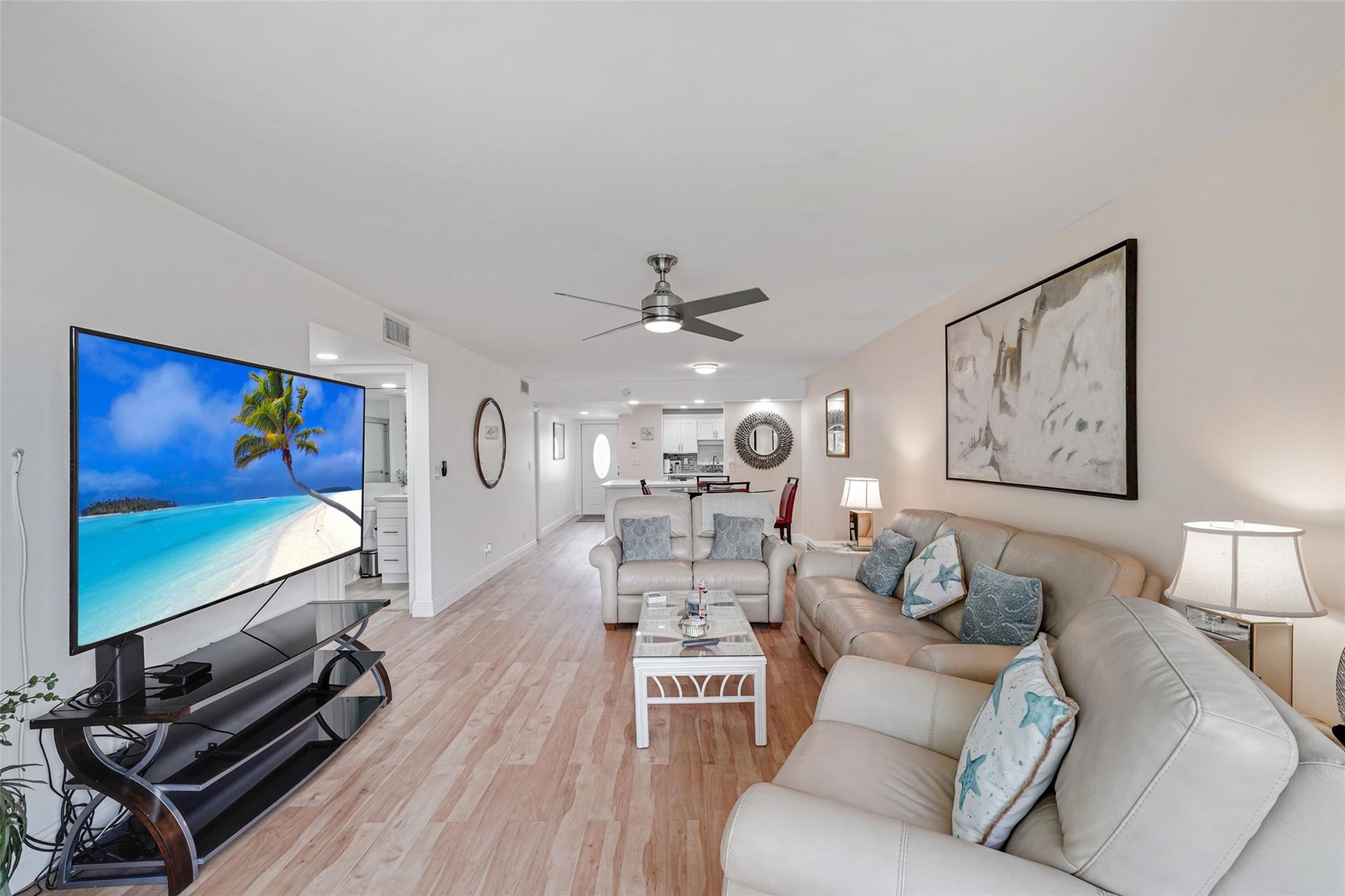 HOLLYBROOK GOLF & TENNIS - Residential Lease