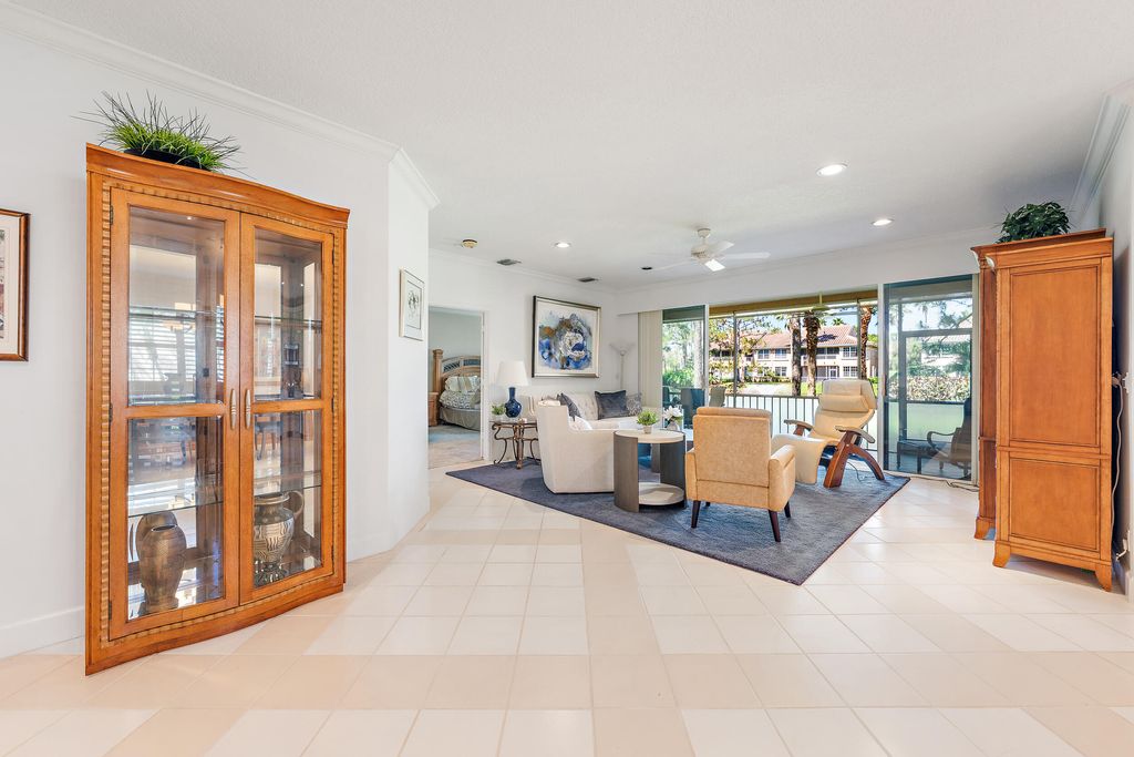Photo of 120 Legendary Circle, Palm Beach Gardens, FL 33418 (MLS # B26029632)