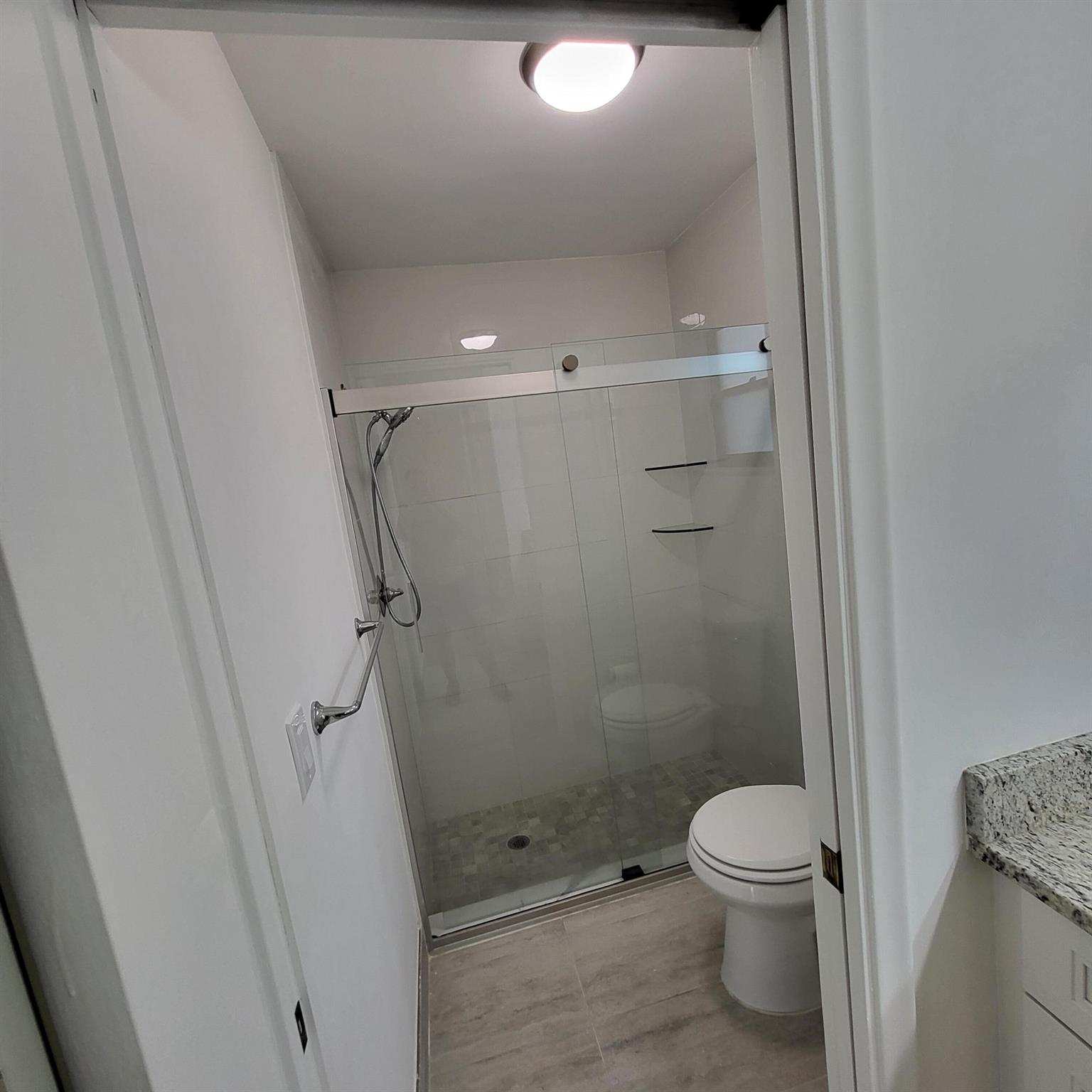 RIVER OAKS - Residential Lease