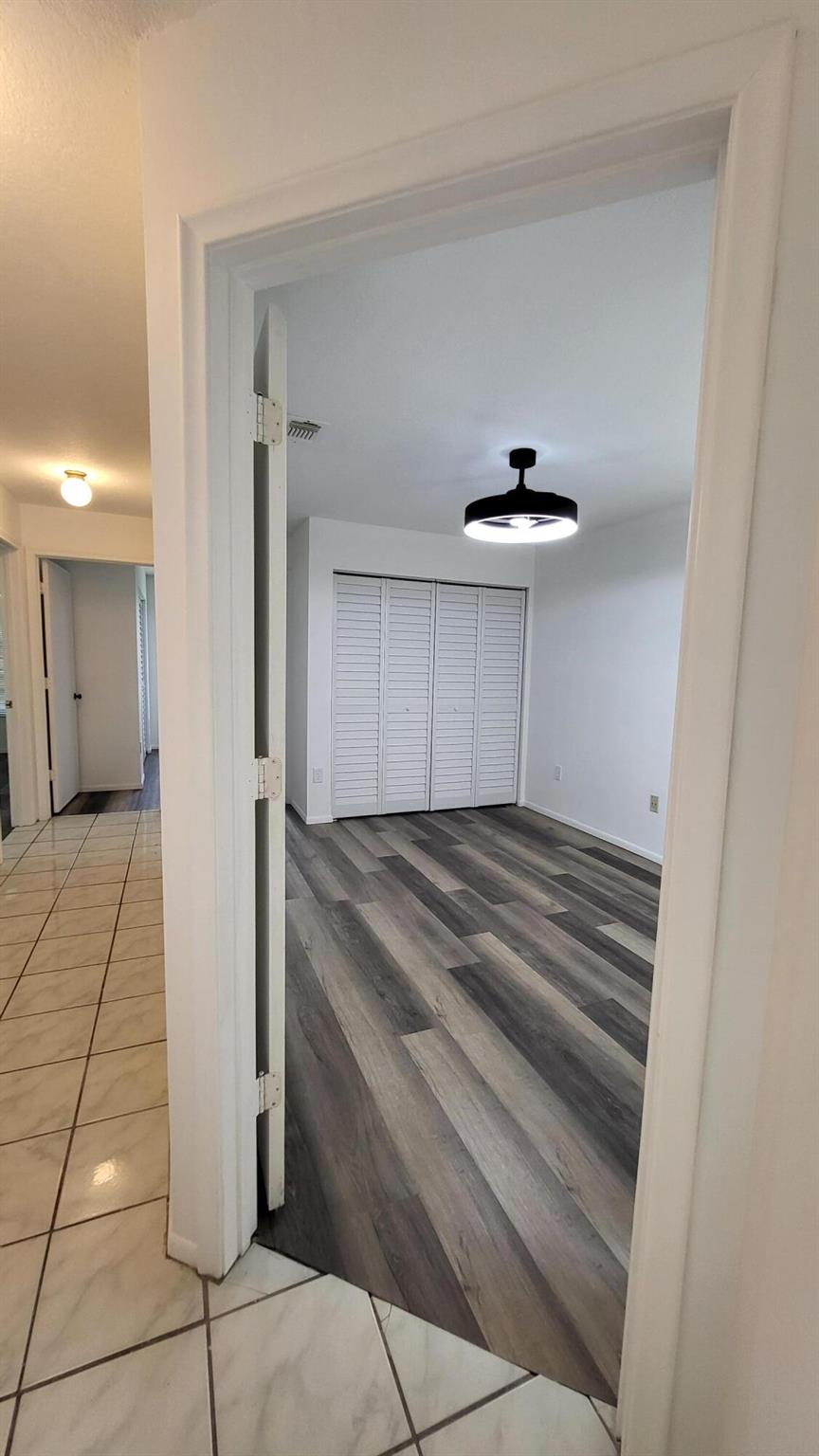 RIVER OAKS - Residential Lease